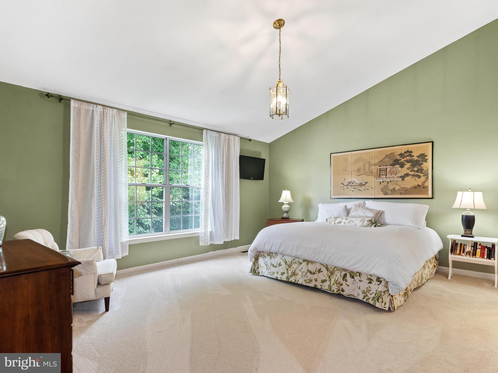 CHRISTIE ESTATES - Residential