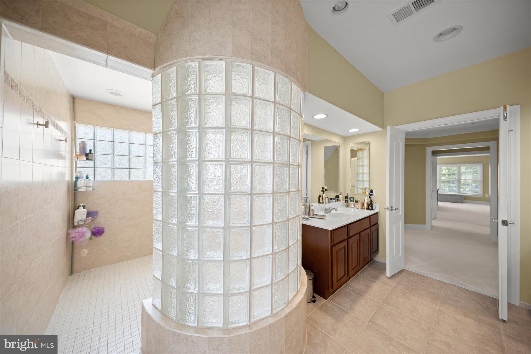 WESTWOOD - Residential