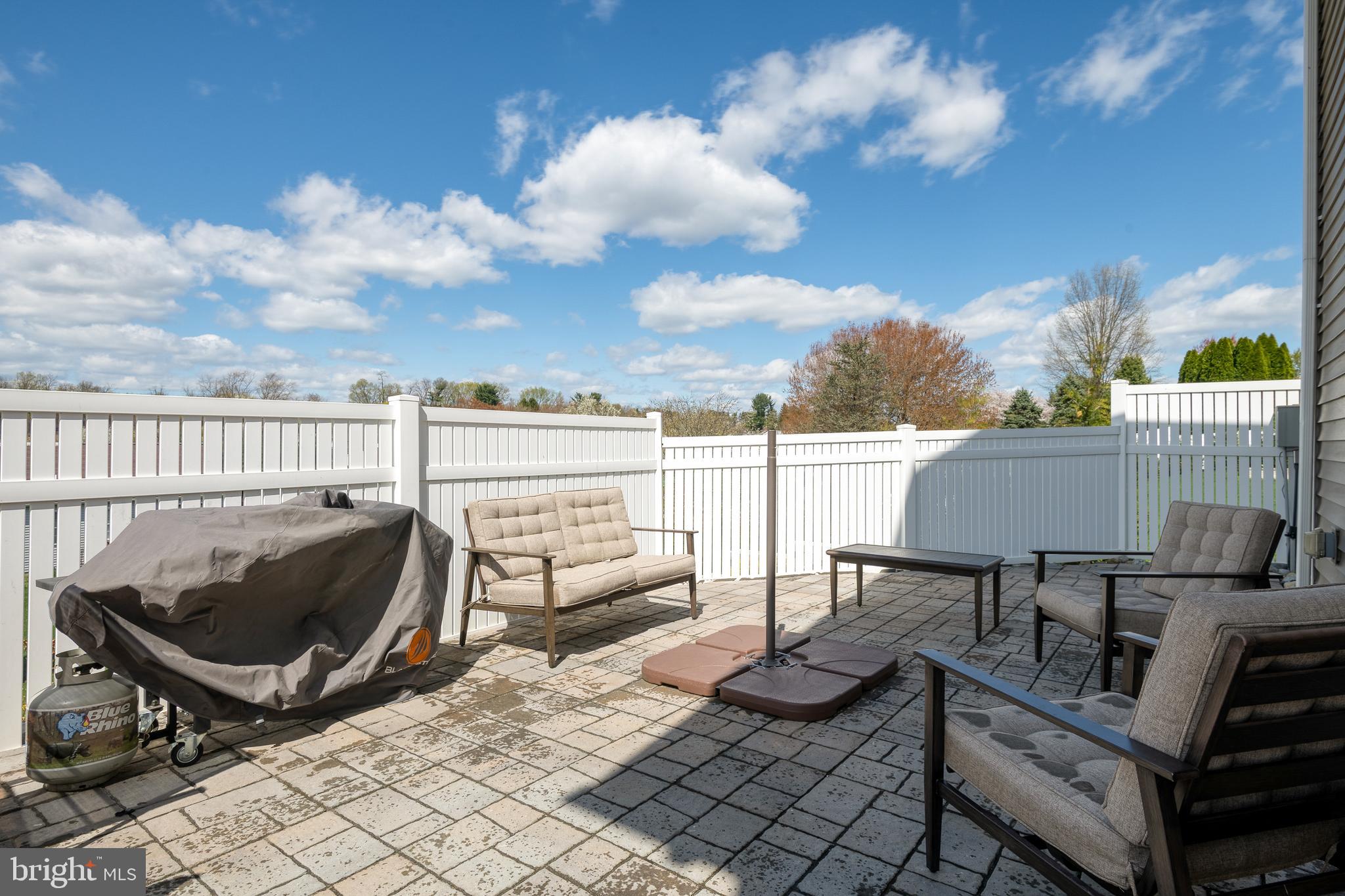 MAPLE RIDGE - Residential