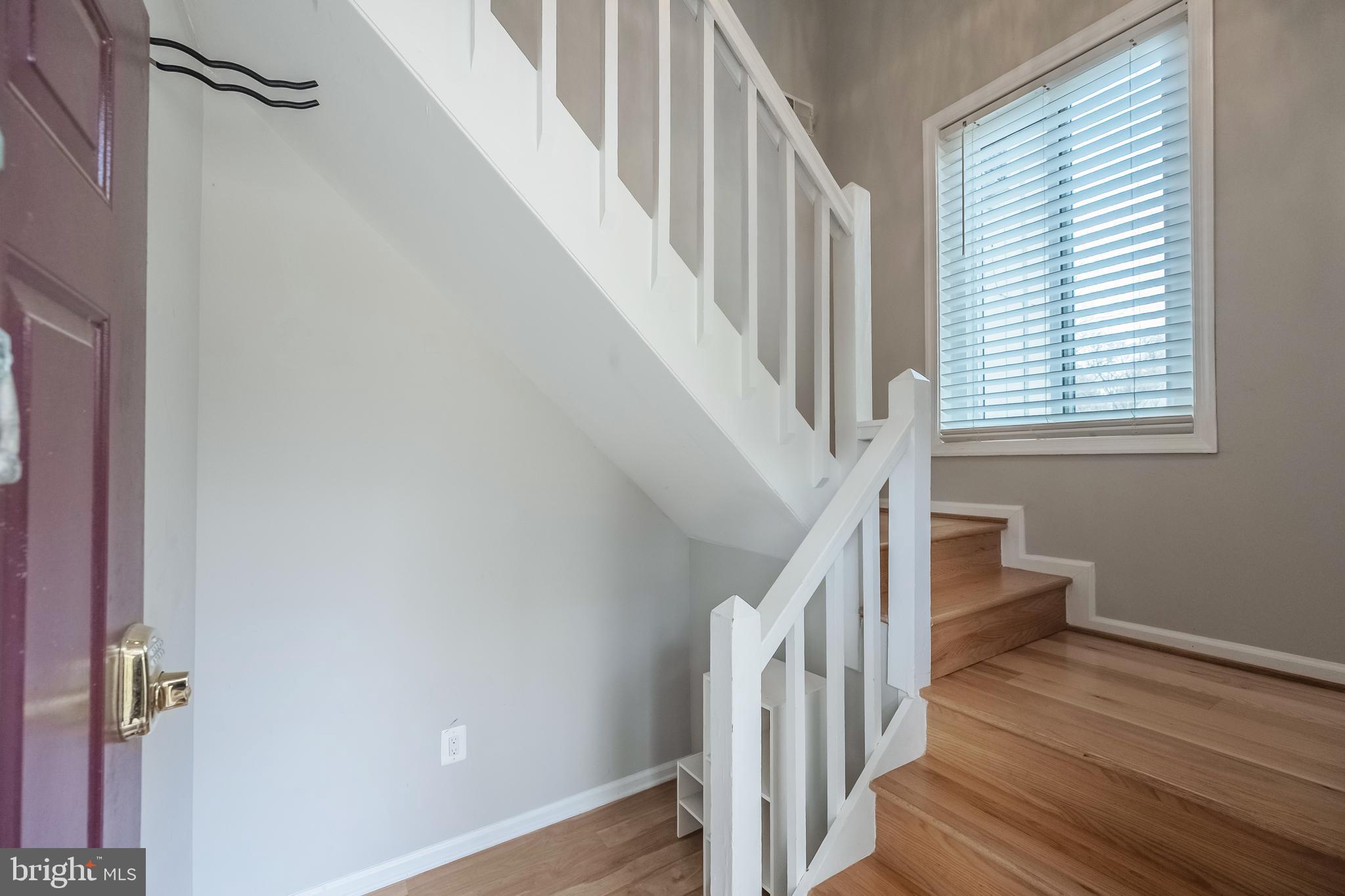 HUNTERS CROSSING - Residential