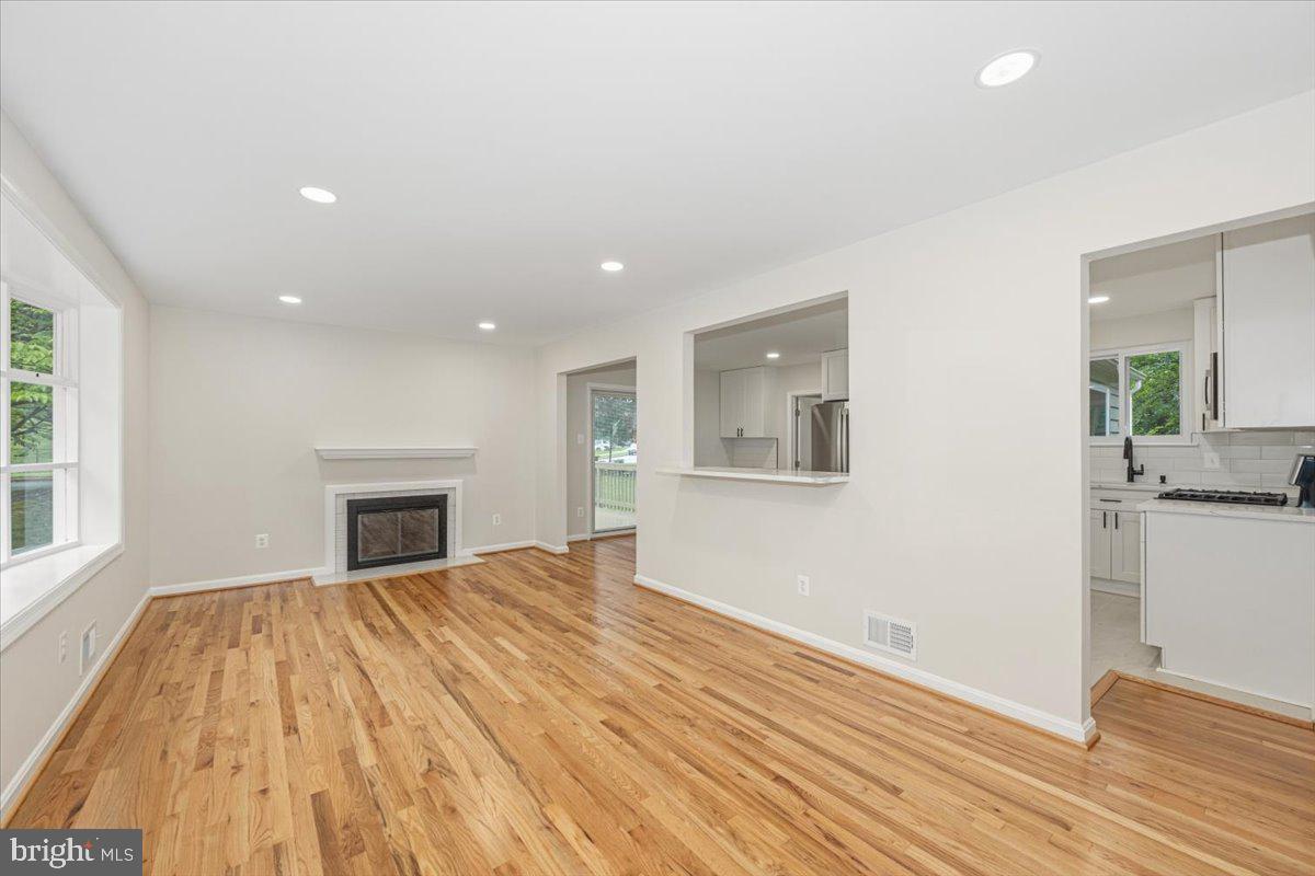 KINGS PARK - Residential