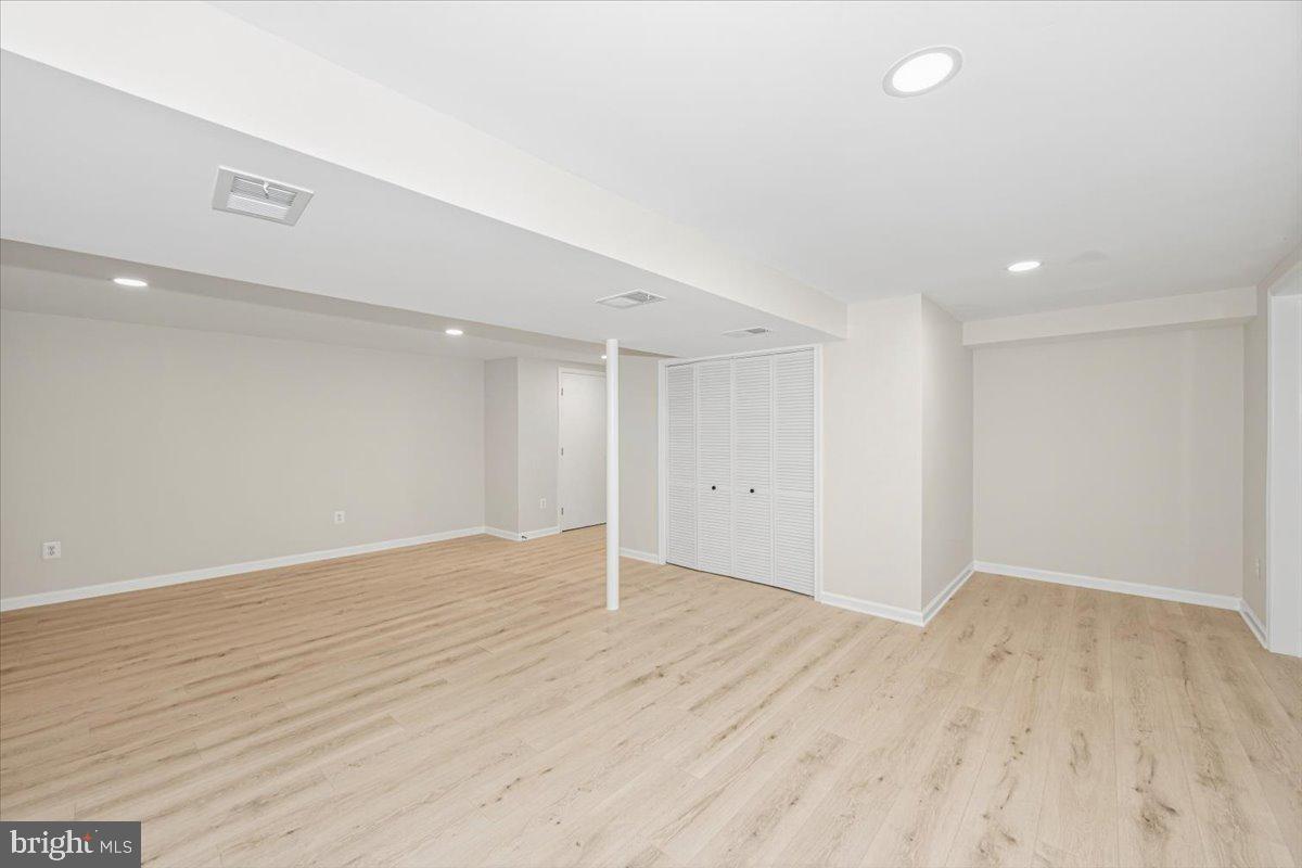 KINGS PARK - Residential