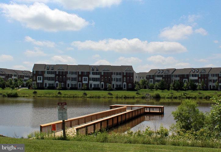 SOUTH RIDING - Residential