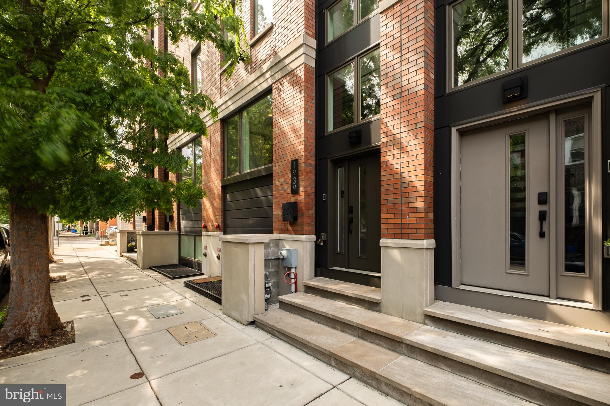 GRADUATE HOSPITAL - Residential