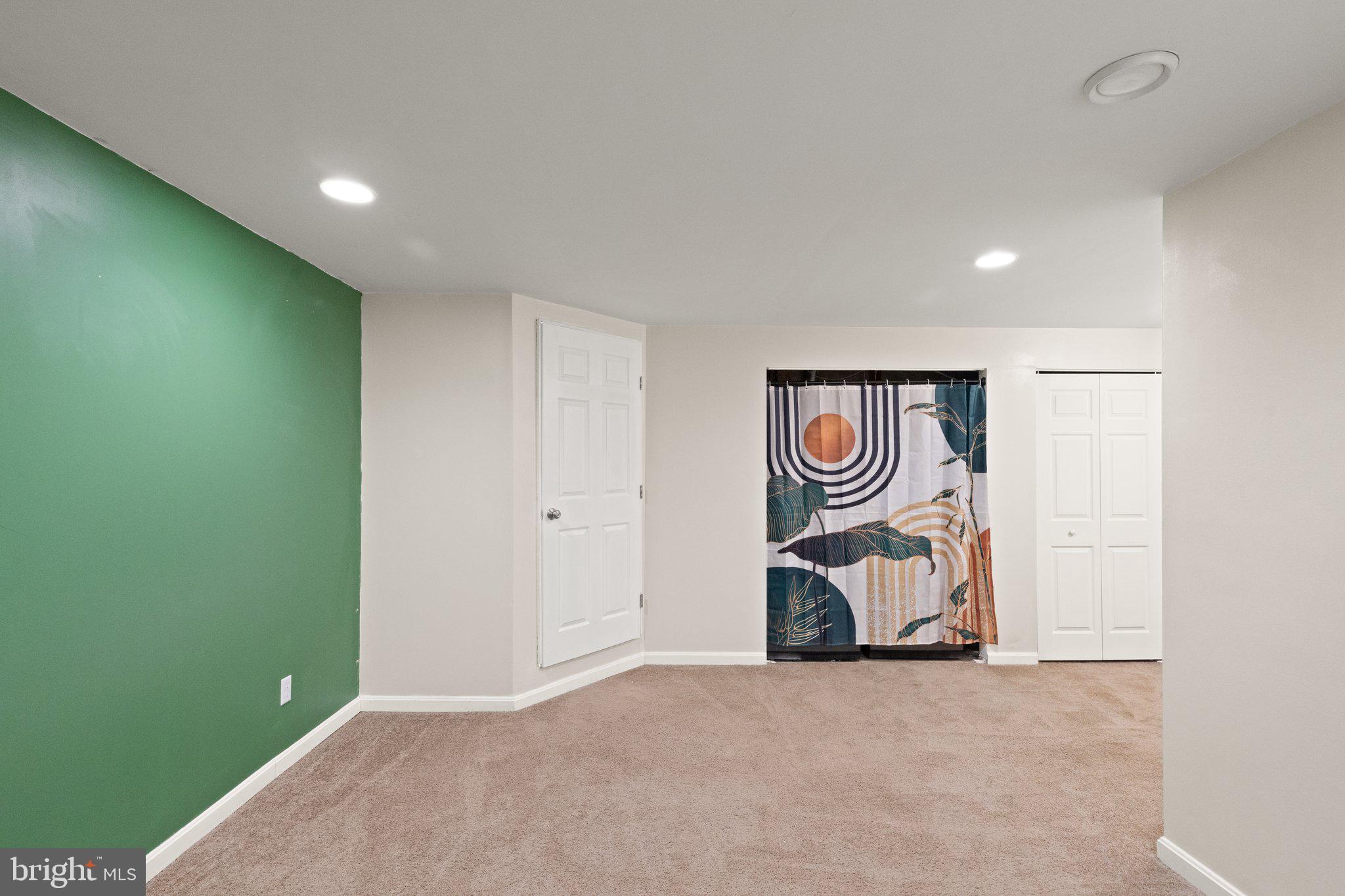 CRISFIELD CROSSING - Residential