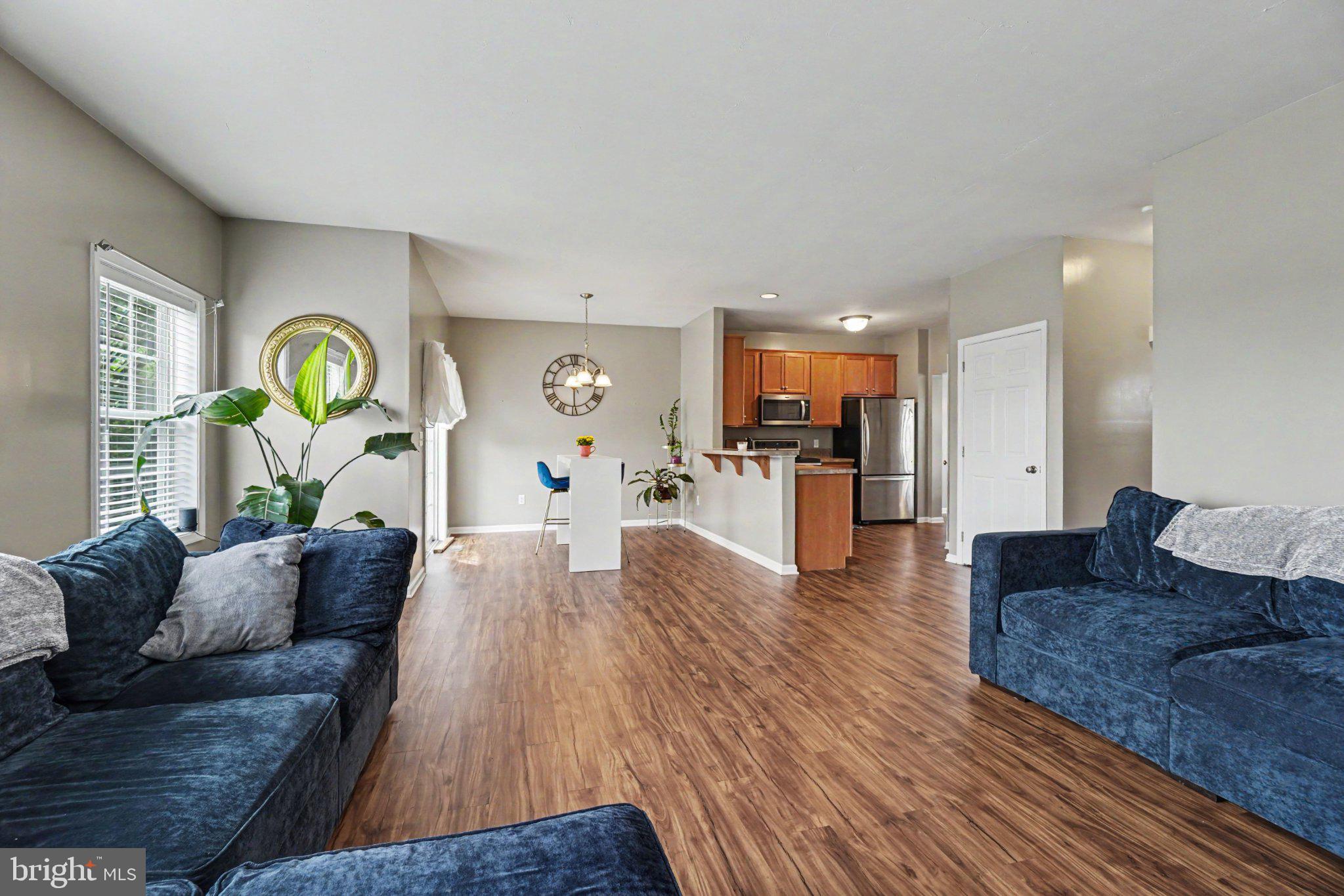 WOODBRIDGE FARMS - Residential
