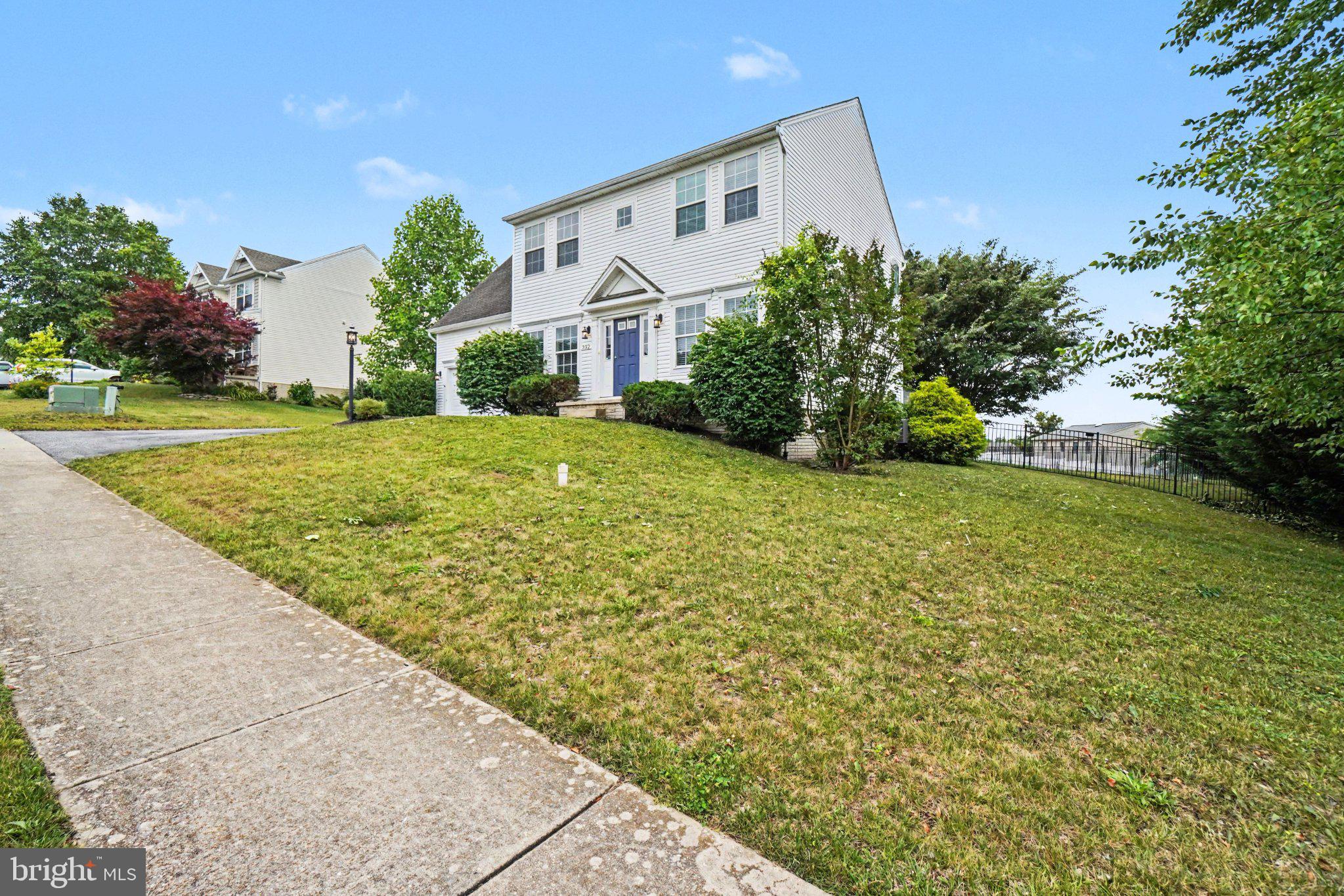 WOODBRIDGE FARMS - Residential