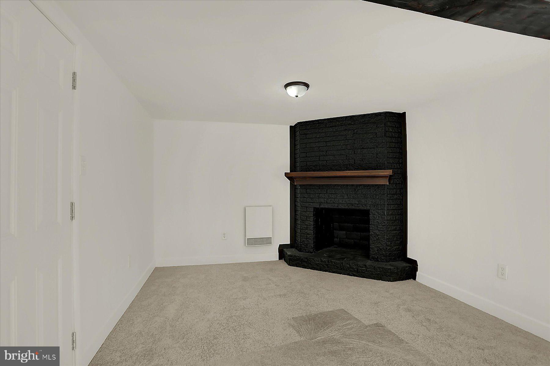 RIDGE HILLS - Residential