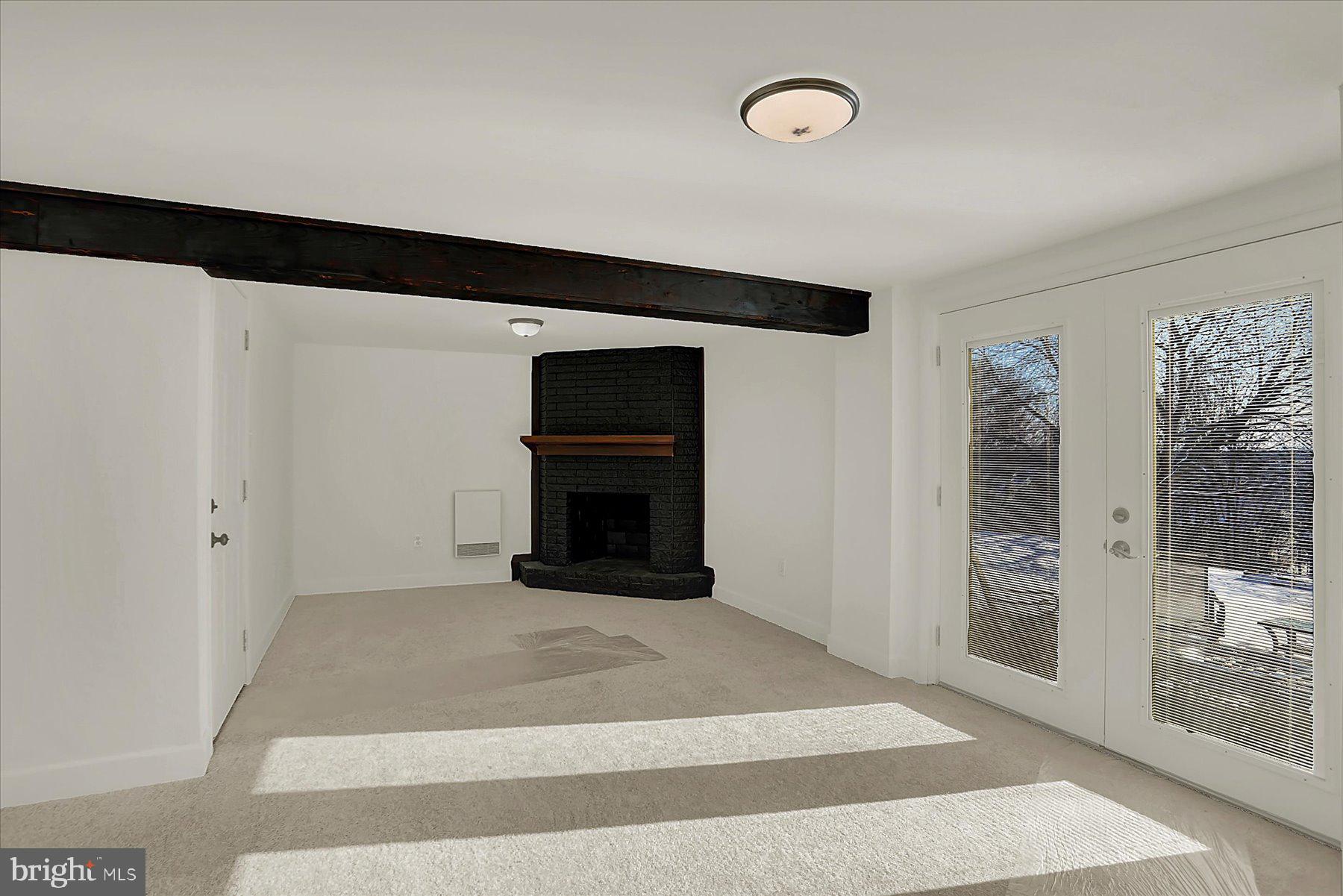RIDGE HILLS - Residential