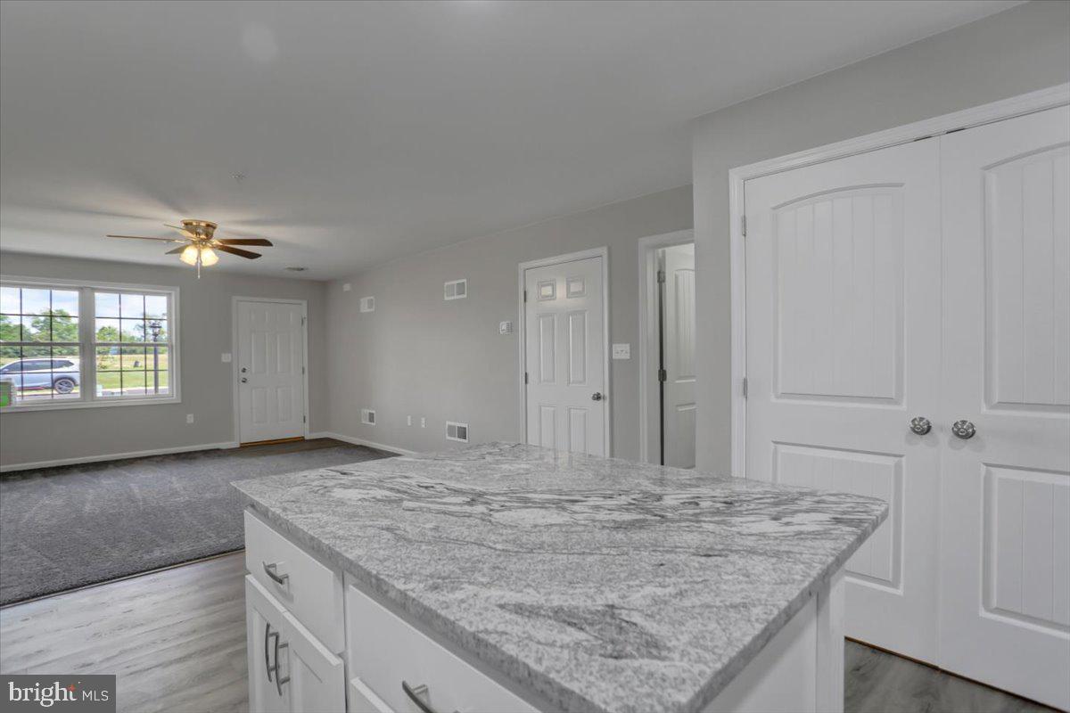 THORNWOOD VILLAGE - Residential