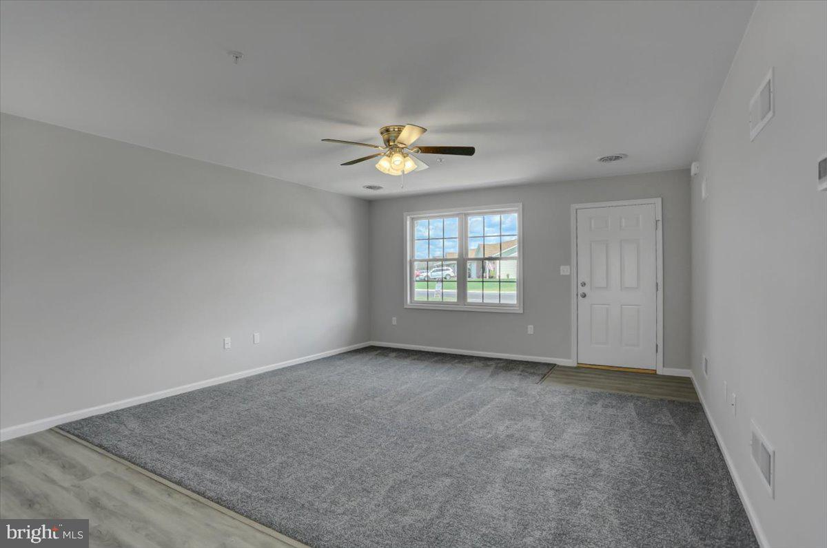 THORNWOOD VILLAGE - Residential