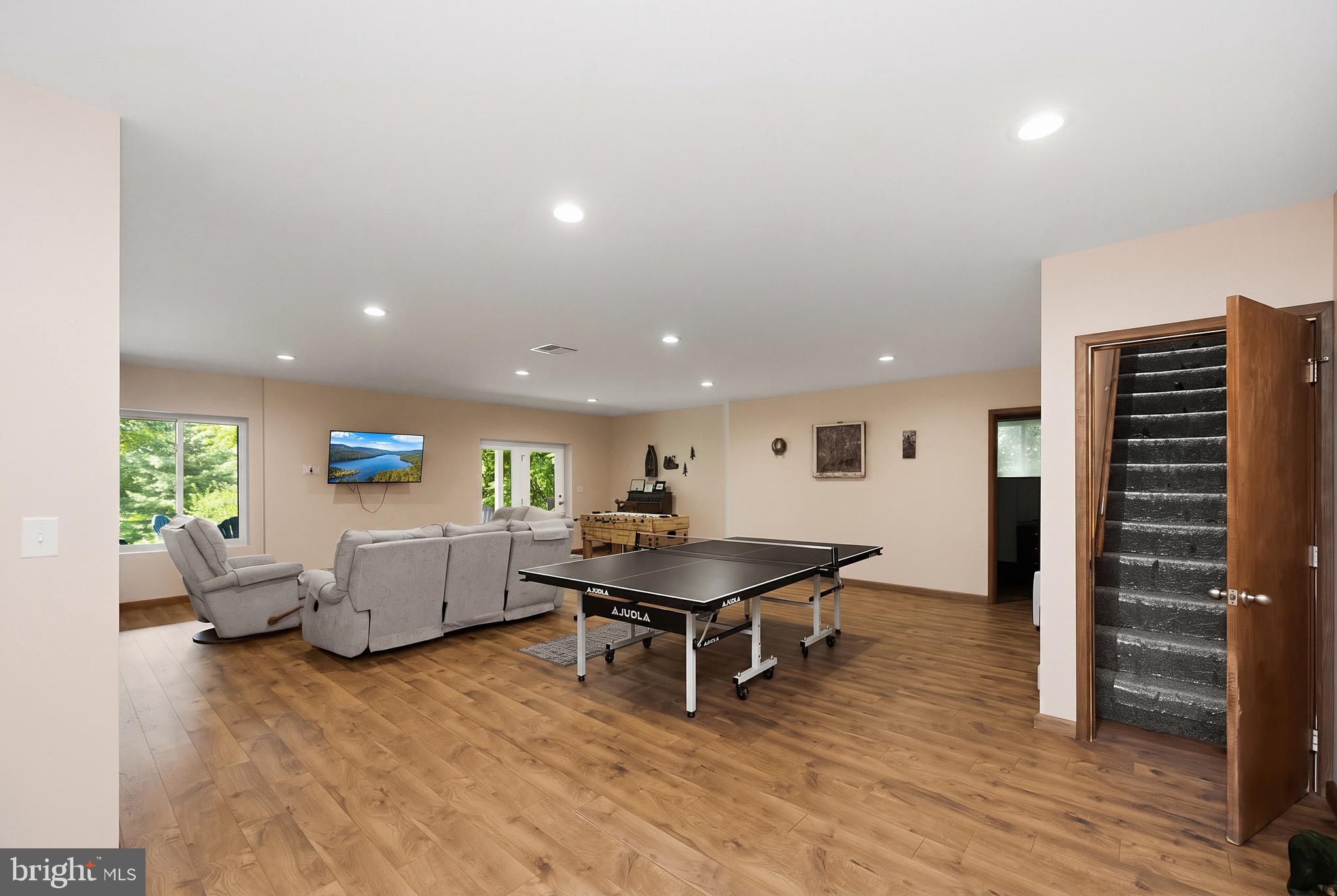PINNACLE - Residential