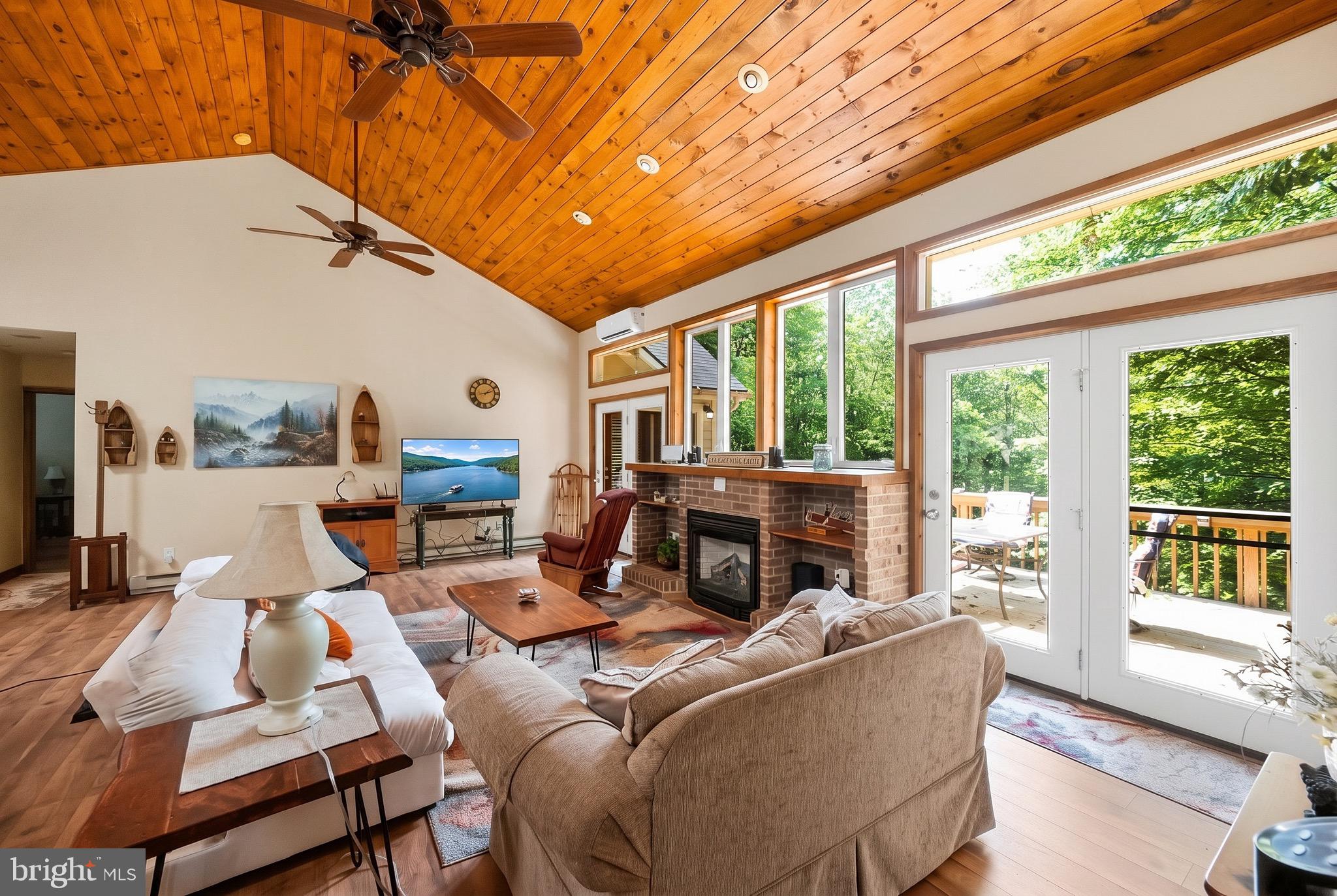 PINNACLE - Residential