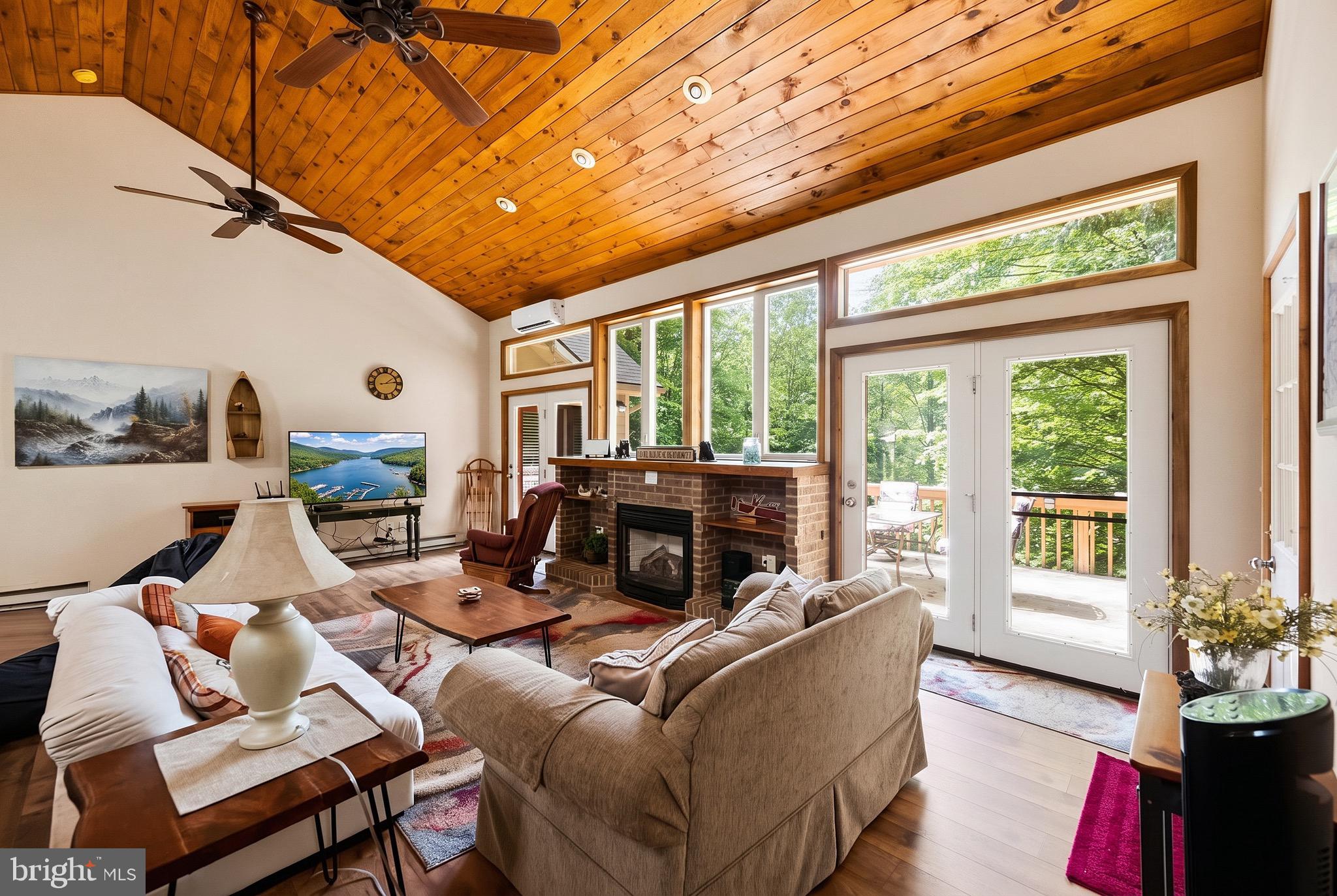 PINNACLE - Residential