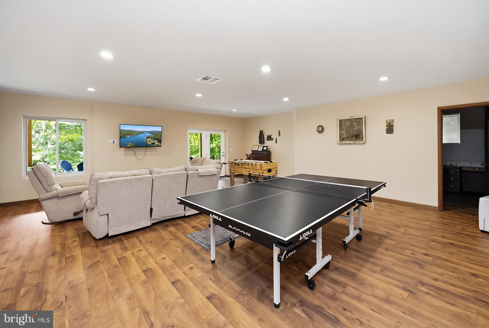 PINNACLE - Residential