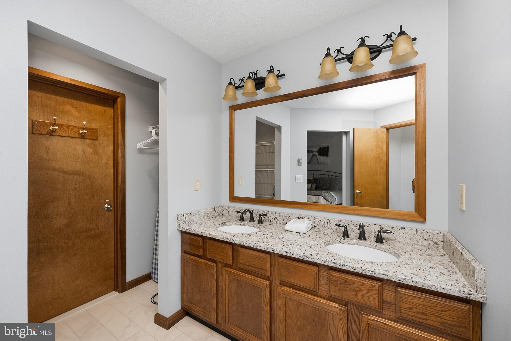 PINNACLE - Residential