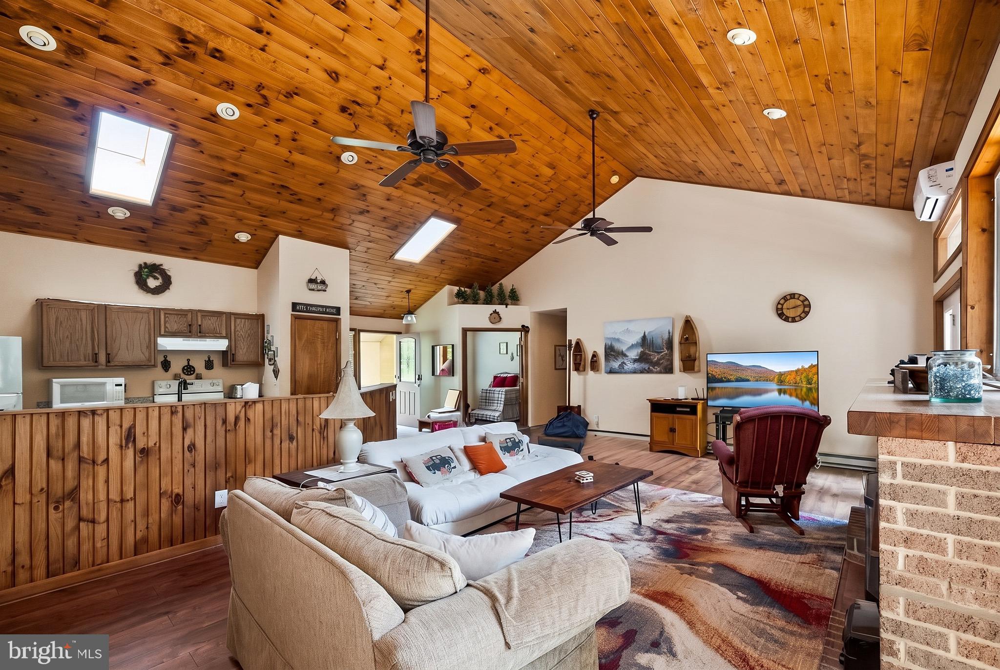 PINNACLE - Residential