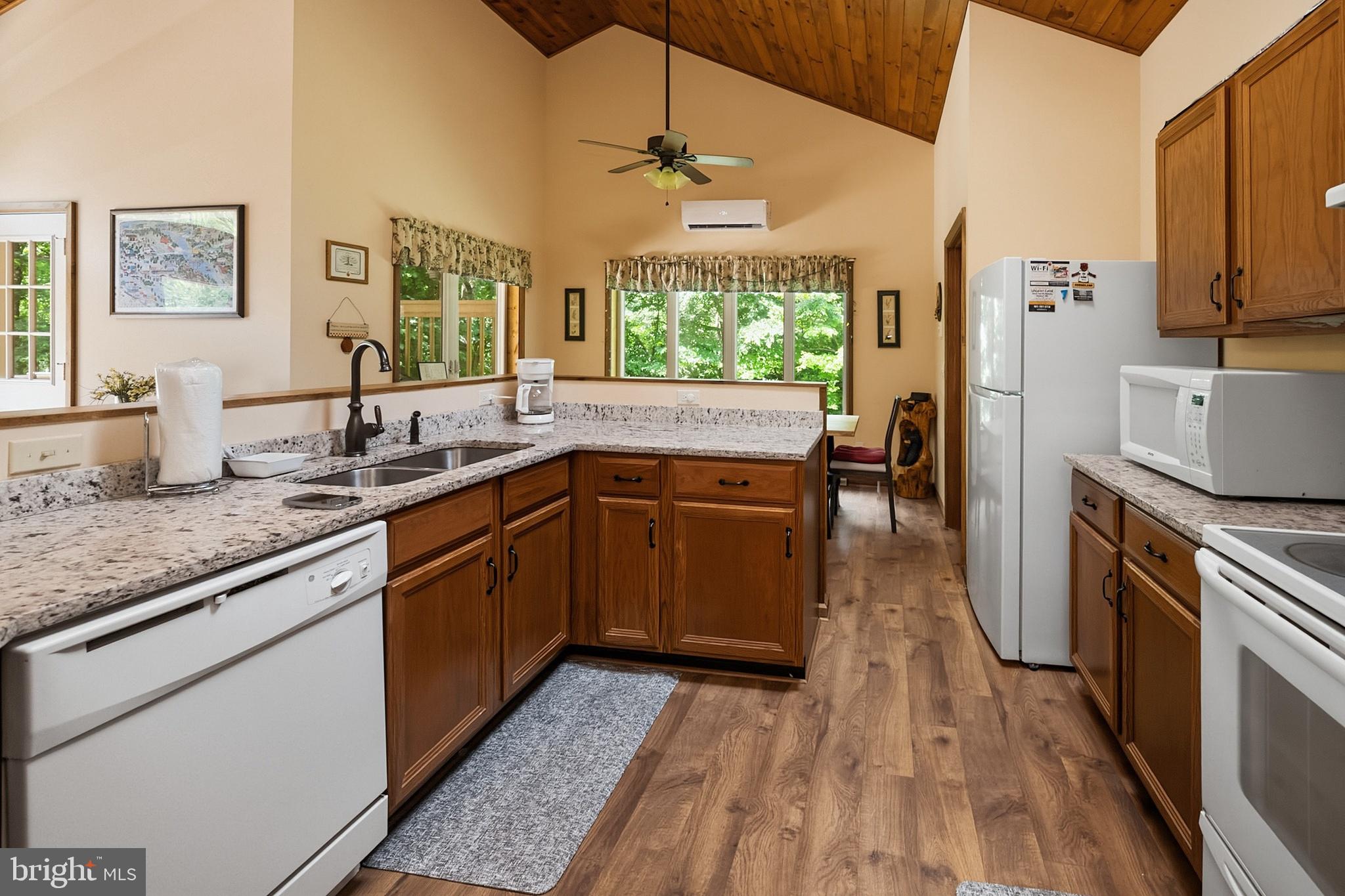 PINNACLE - Residential