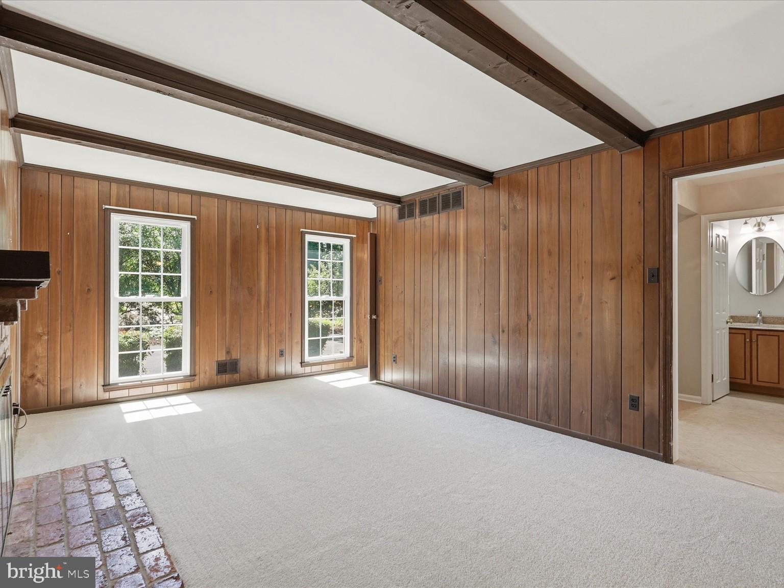 ASHFORD EAST - Residential