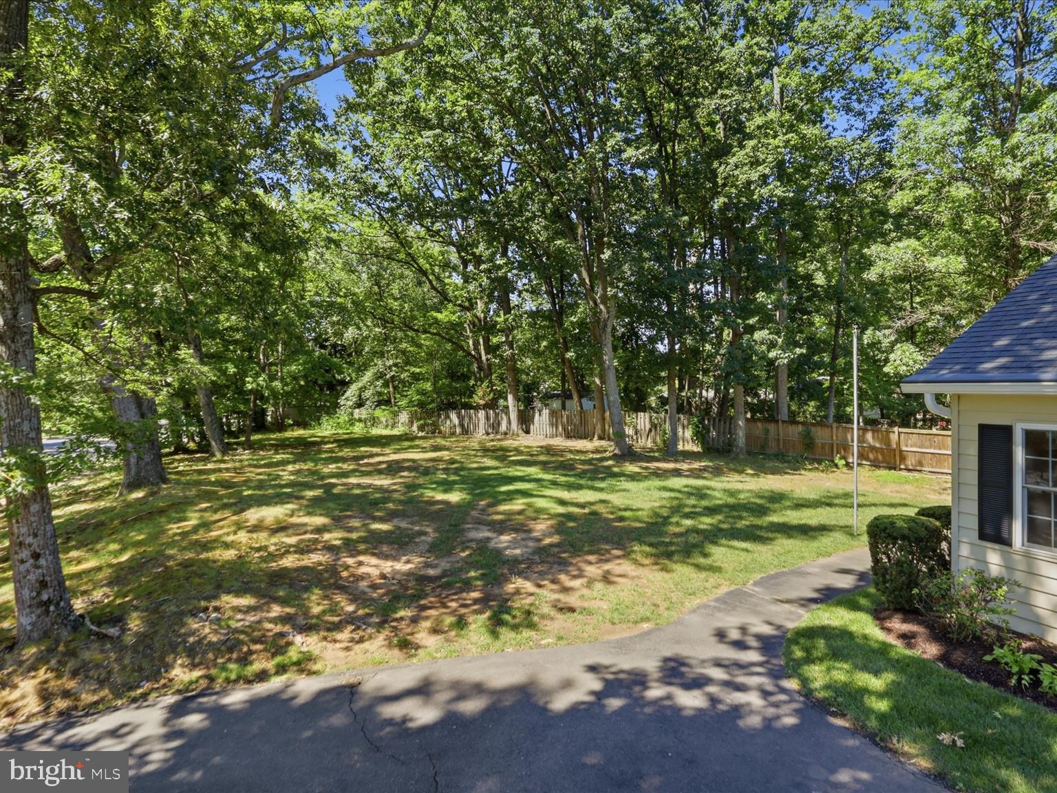 ASHFORD EAST - Residential