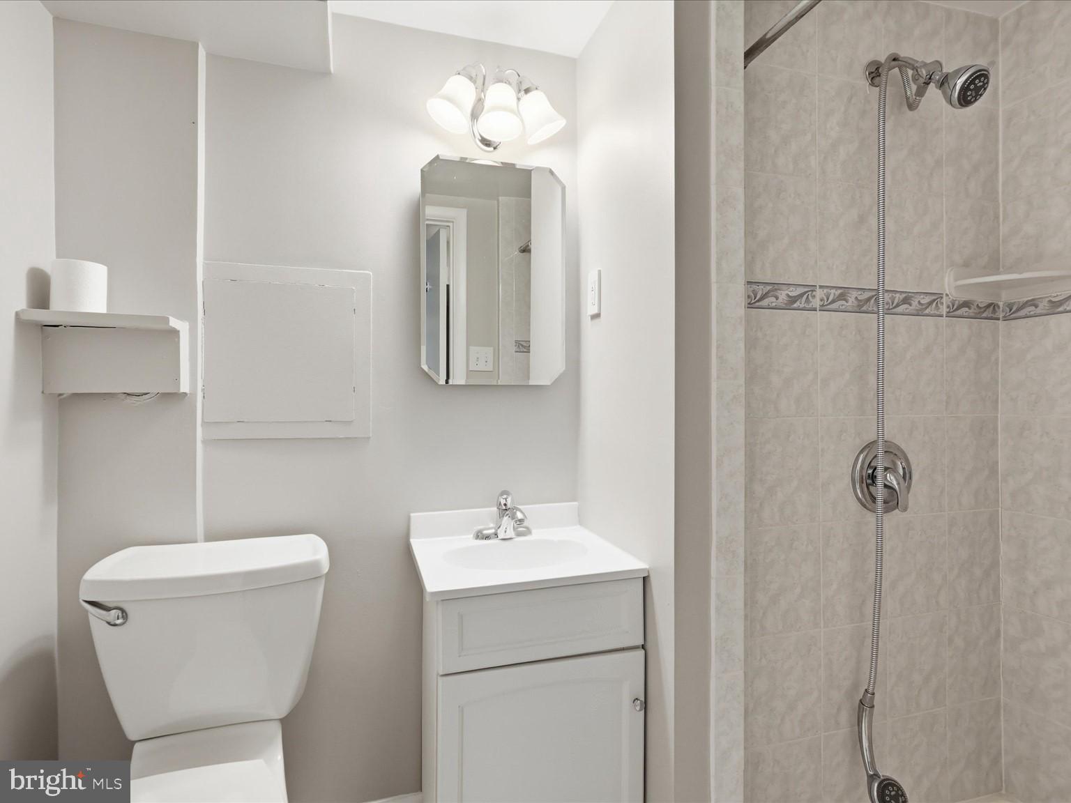 ASHFORD EAST - Residential