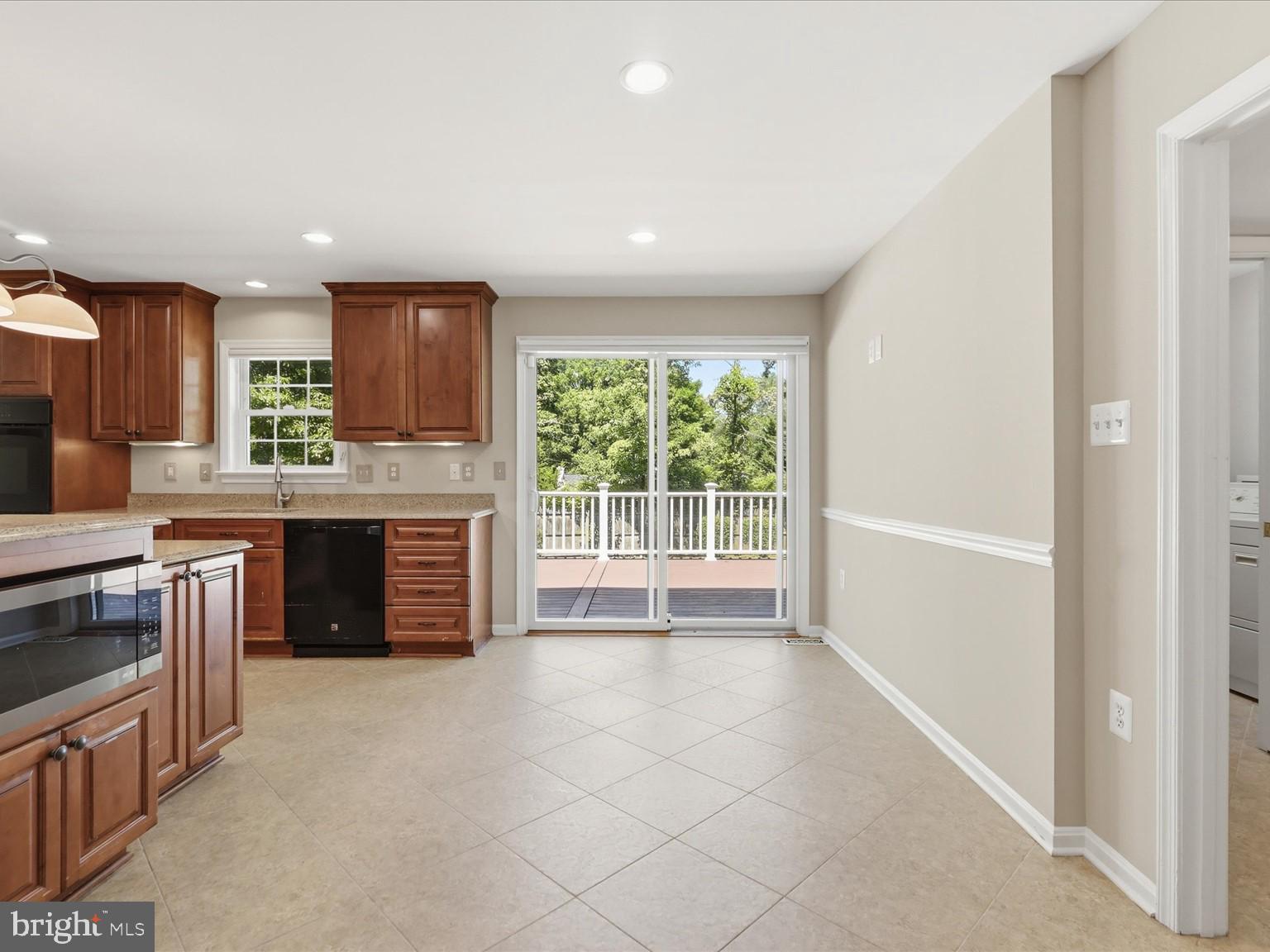ASHFORD EAST - Residential