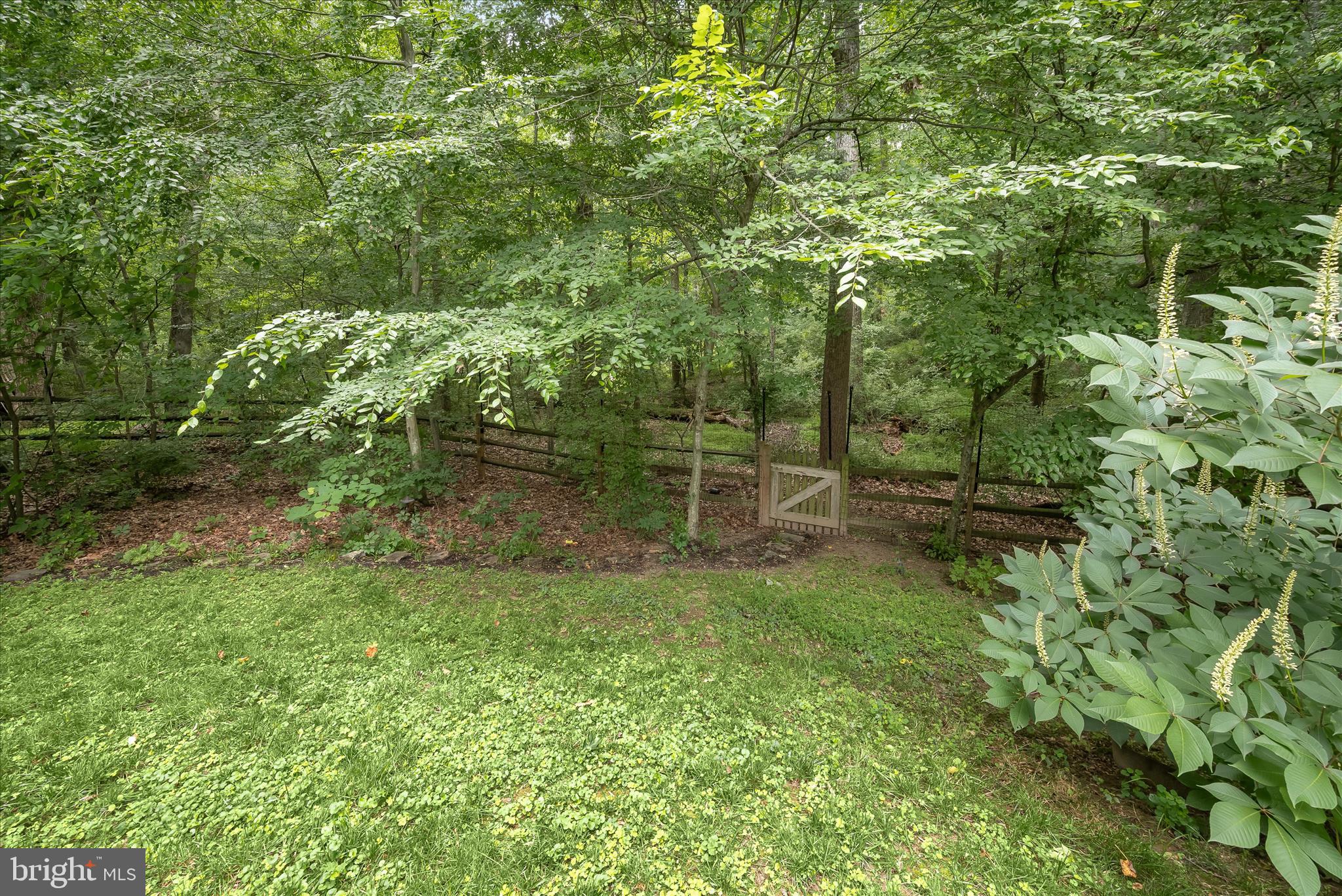 VILLAGE OF HICKORY RIDGE - Residential
