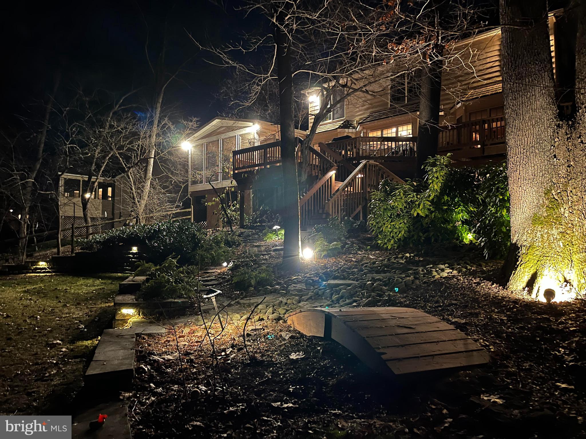 VILLAGE OF HICKORY RIDGE - Residential