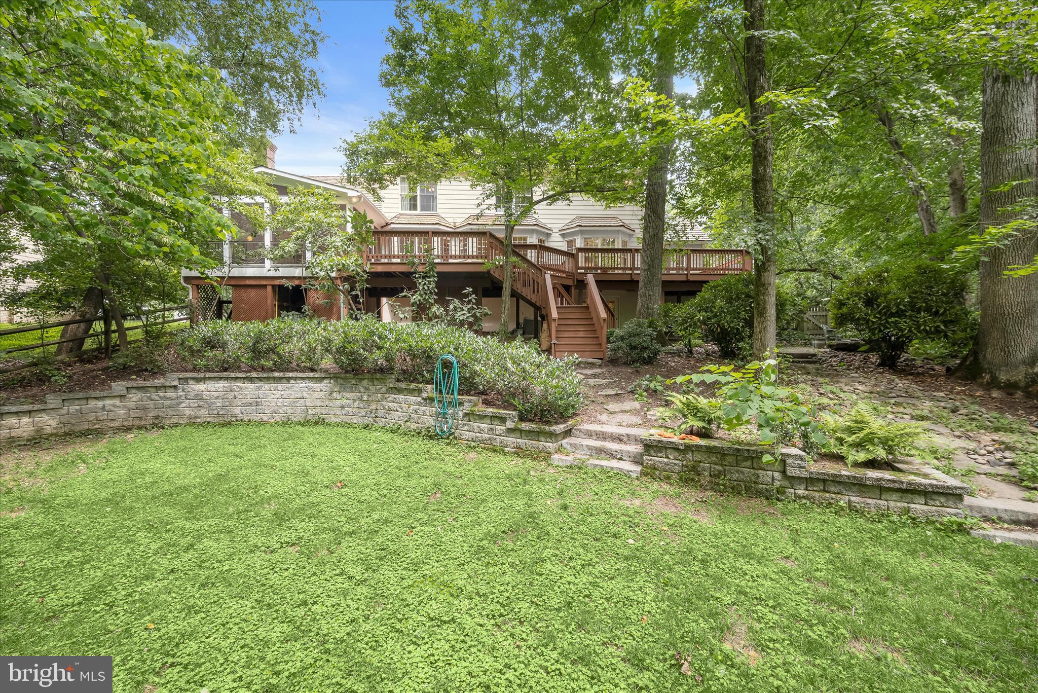 VILLAGE OF HICKORY RIDGE - Residential