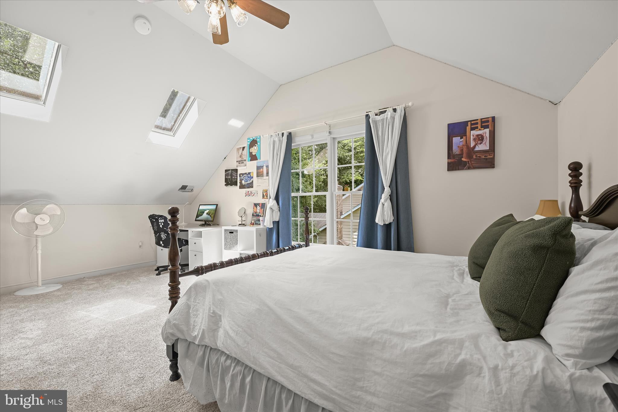 VILLAGE OF HICKORY RIDGE - Residential