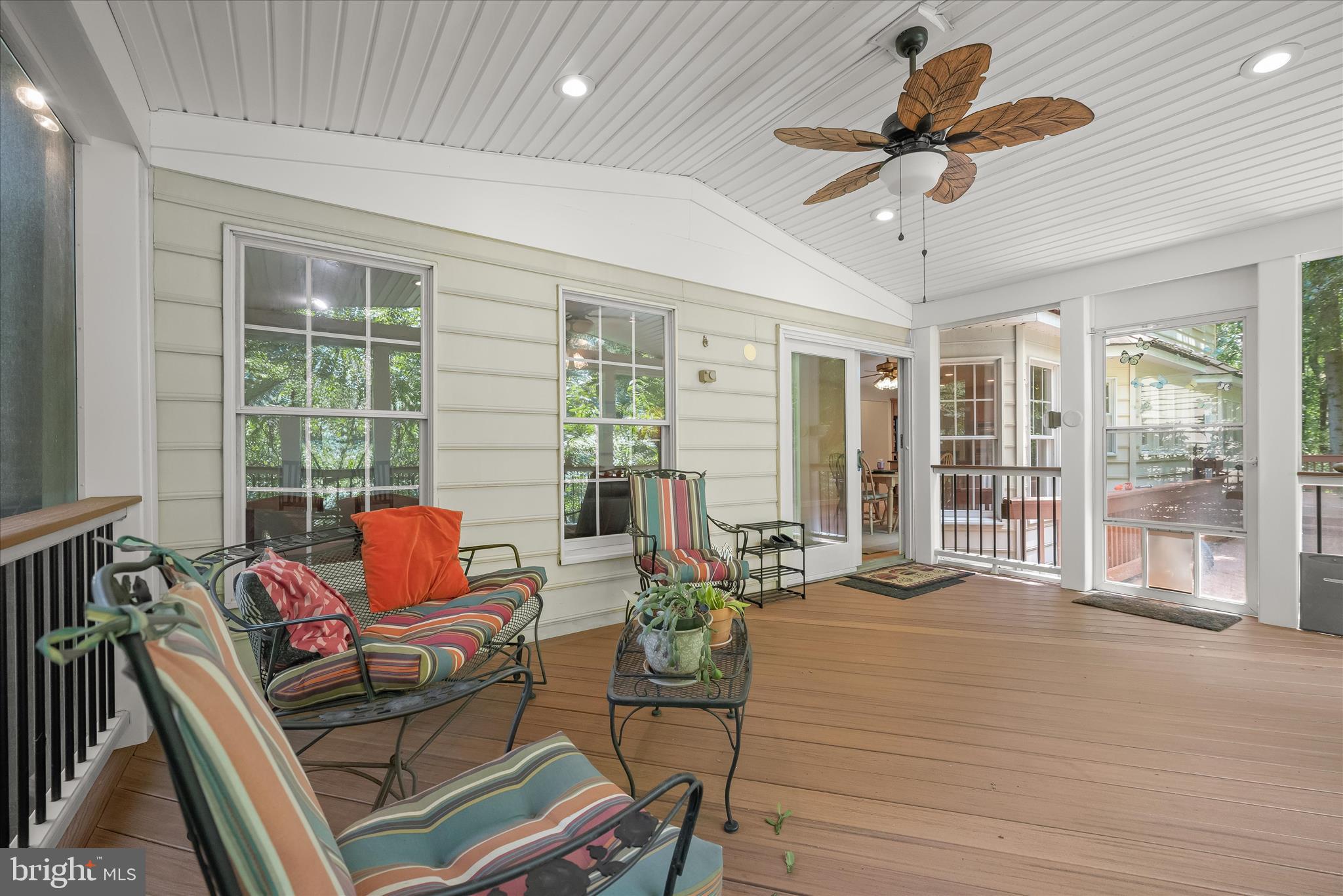 VILLAGE OF HICKORY RIDGE - Residential