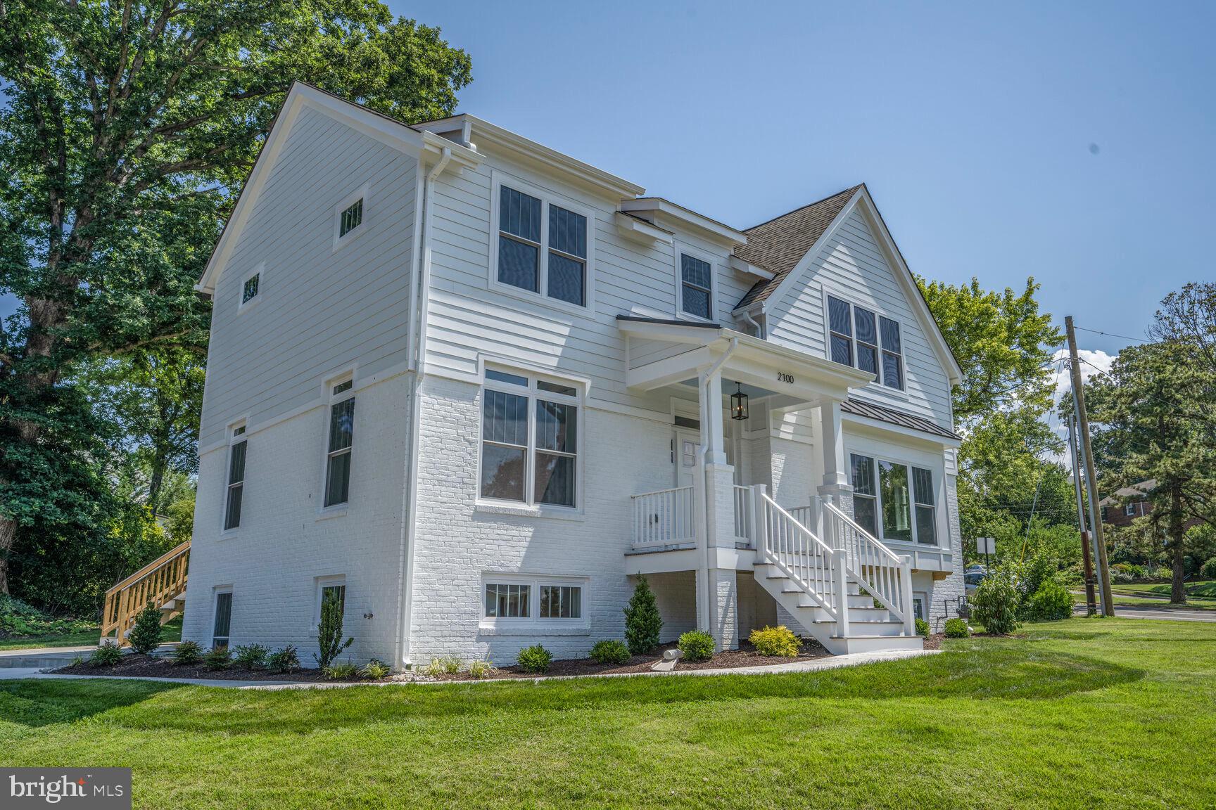 BROYHILL HEIGHTS - Residential