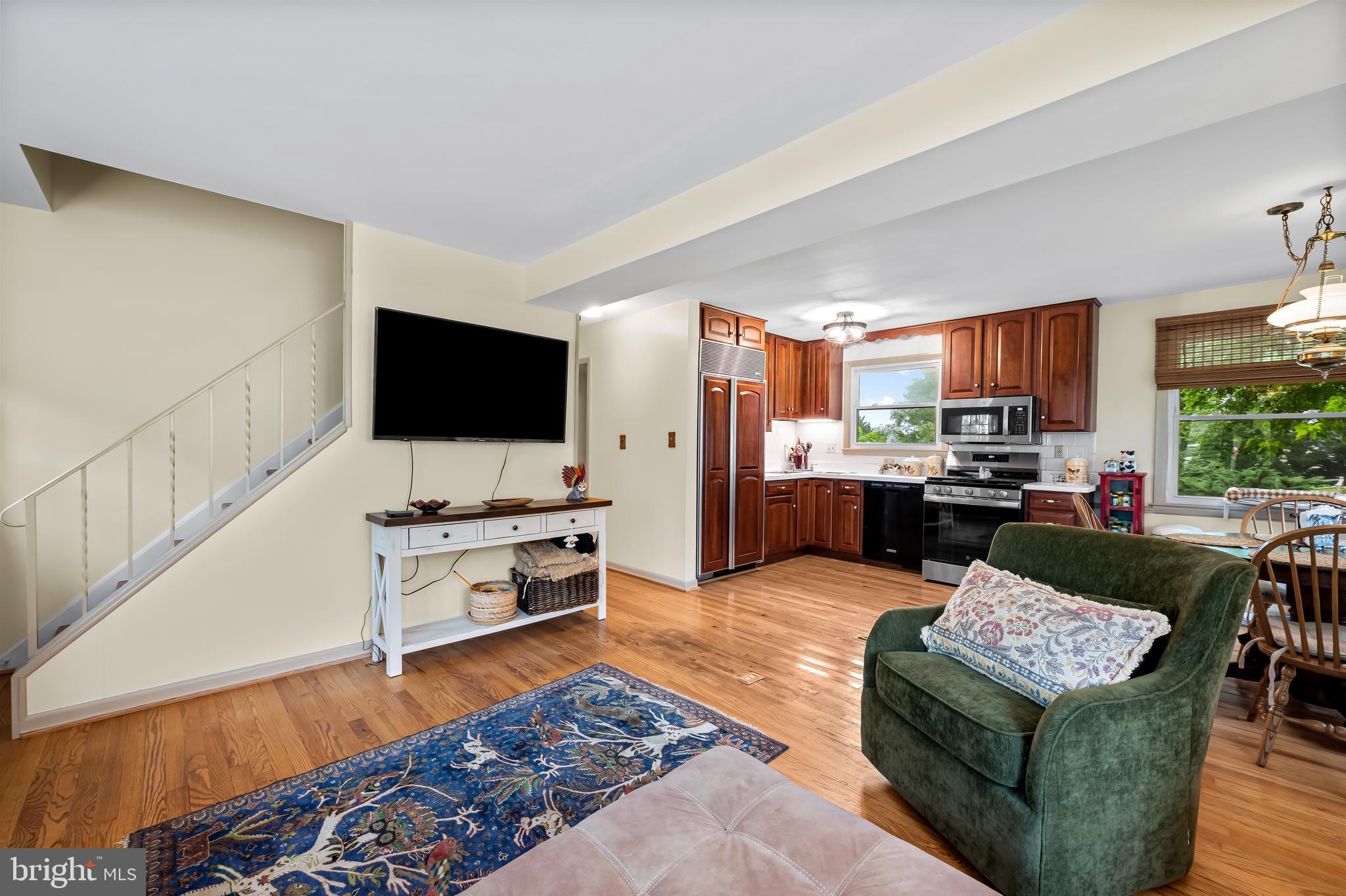 RIDGEVIEW - Residential