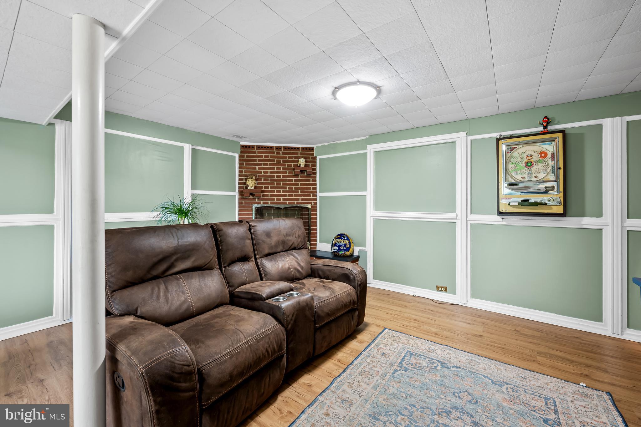 RIDGEVIEW - Residential