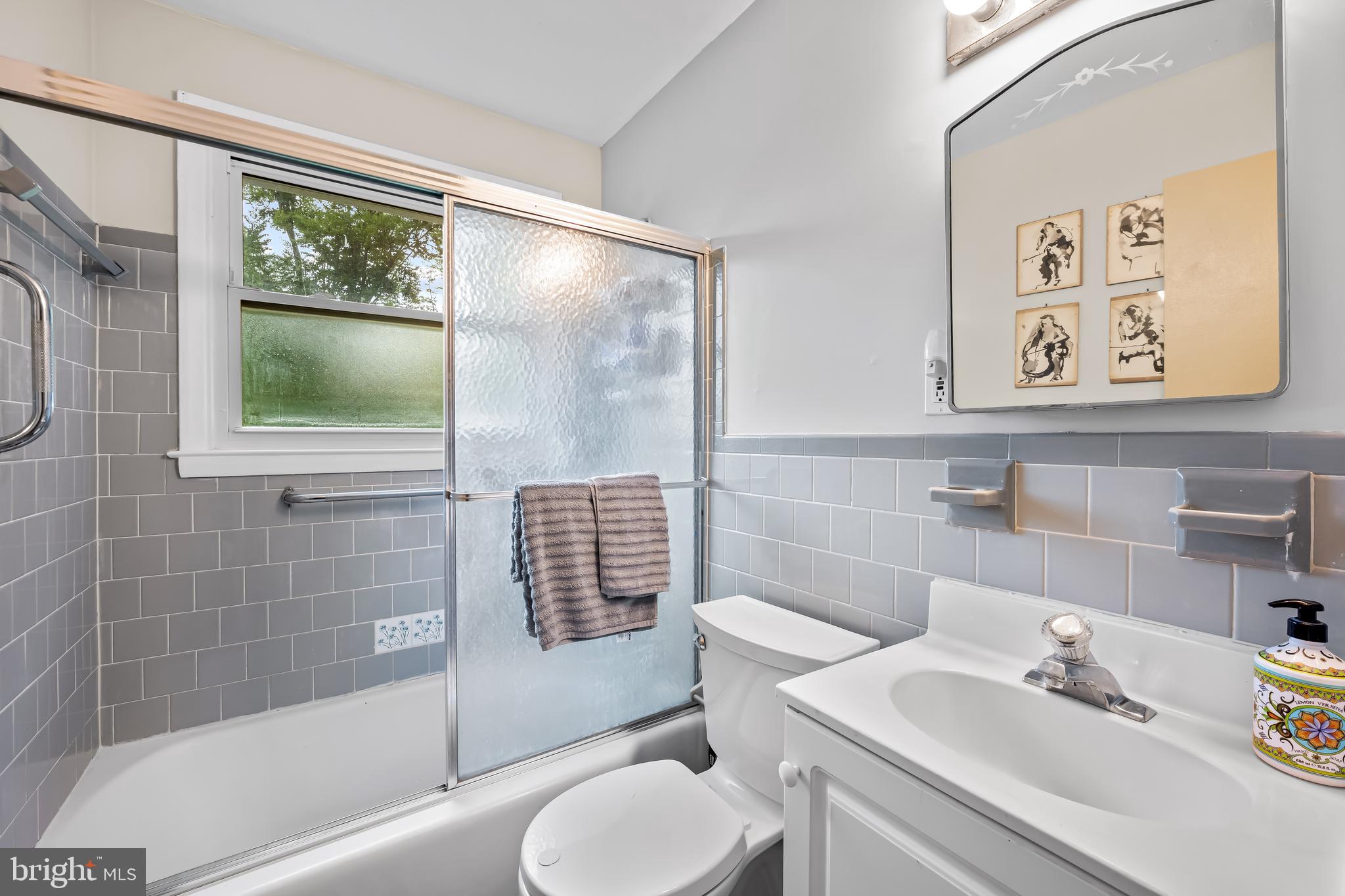 RIDGEVIEW - Residential