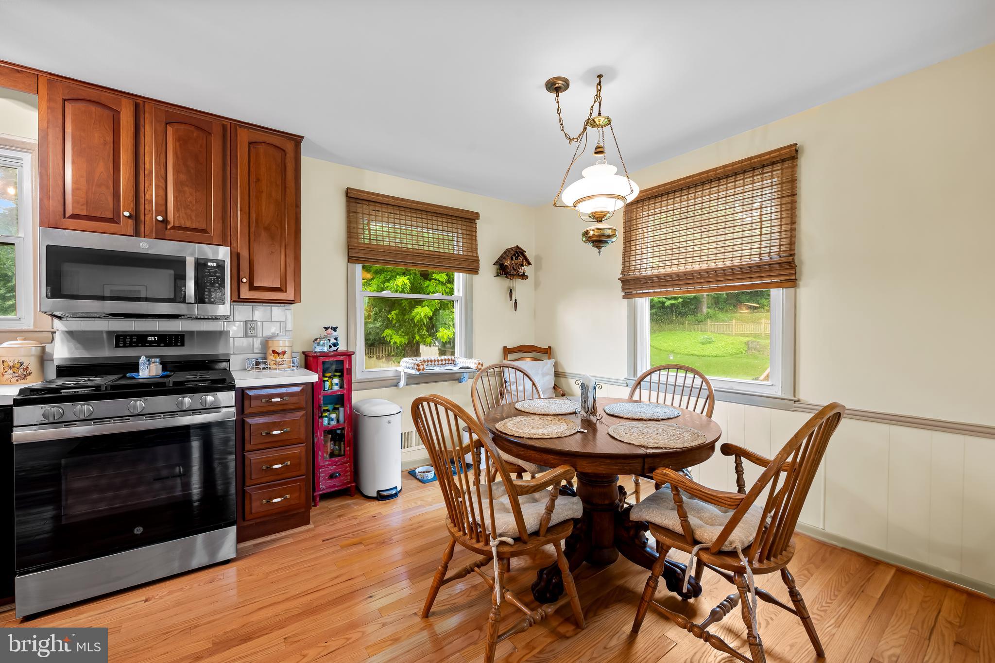 RIDGEVIEW - Residential