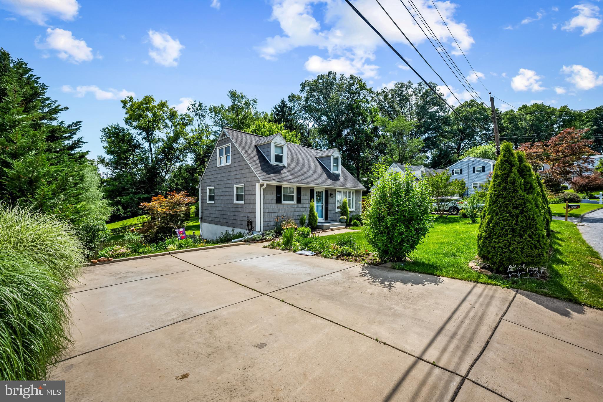 RIDGEVIEW - Residential