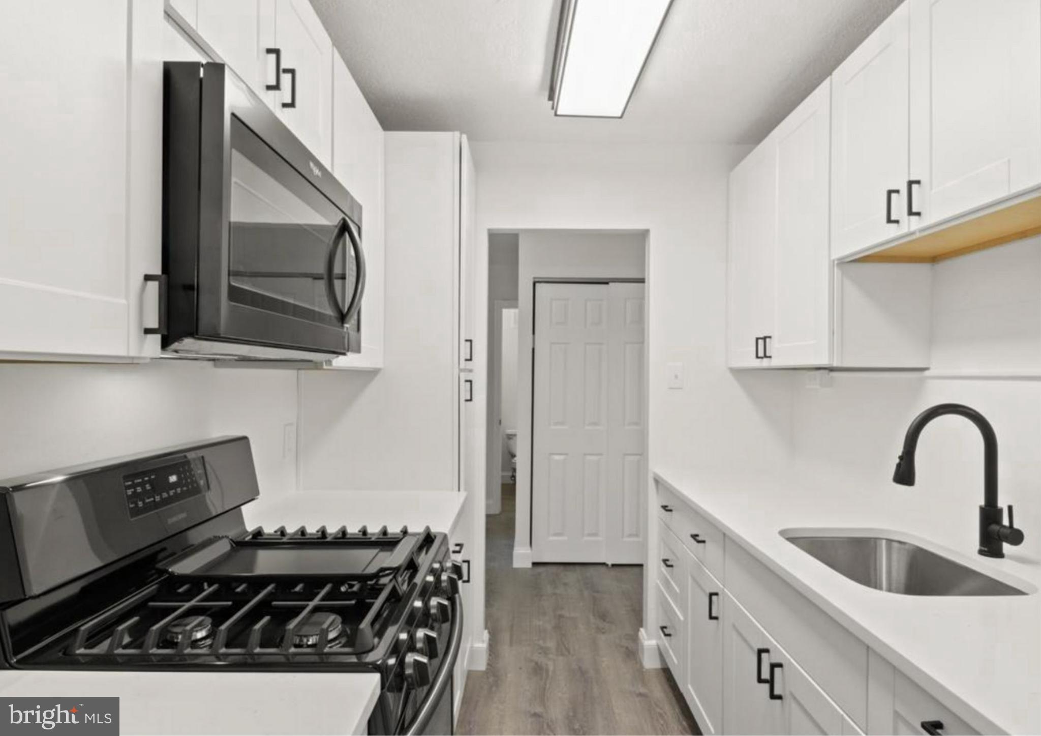 SOMERSET HOUSE - Residential Lease