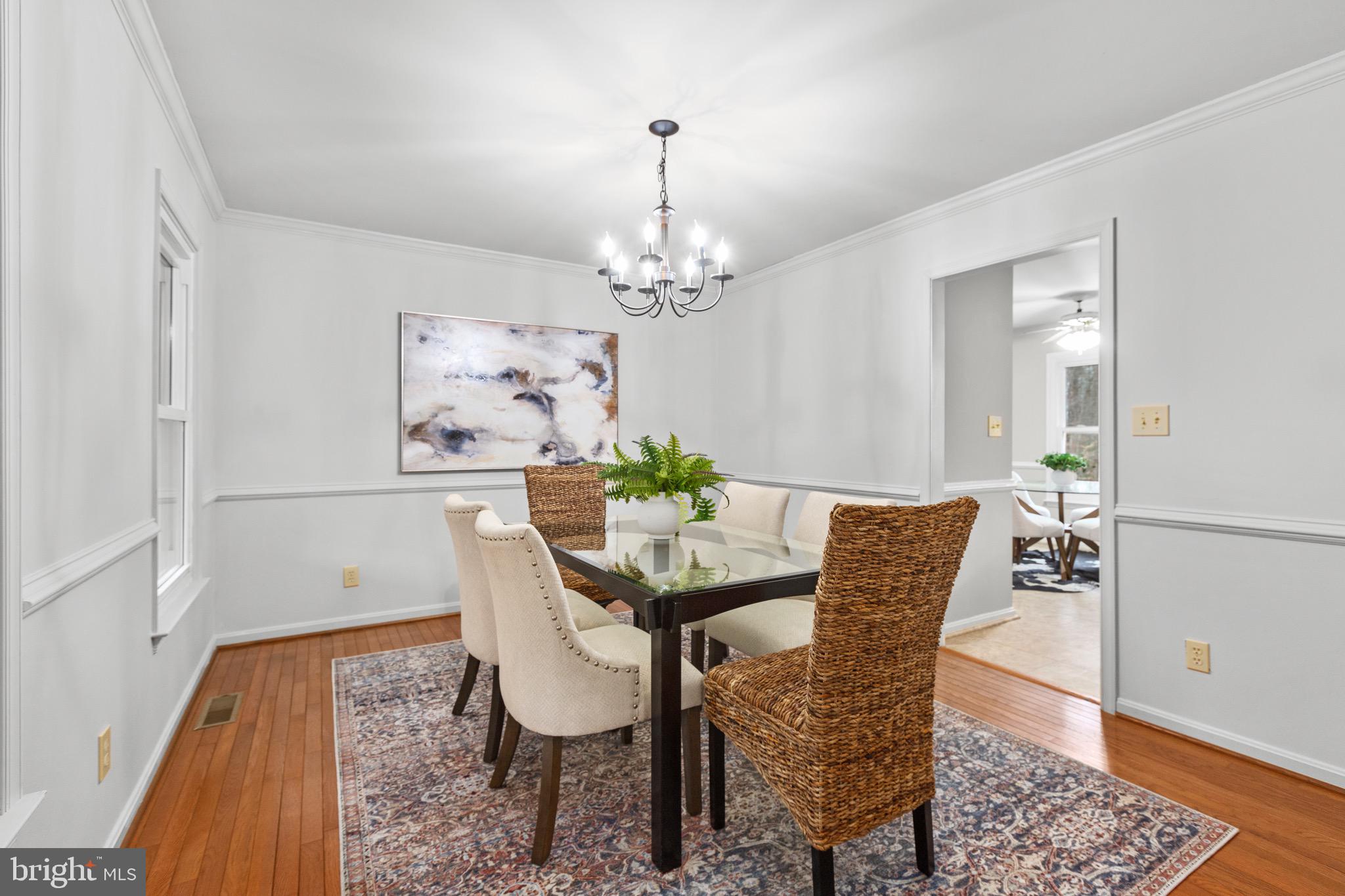 SIX LAKES WEST - Residential