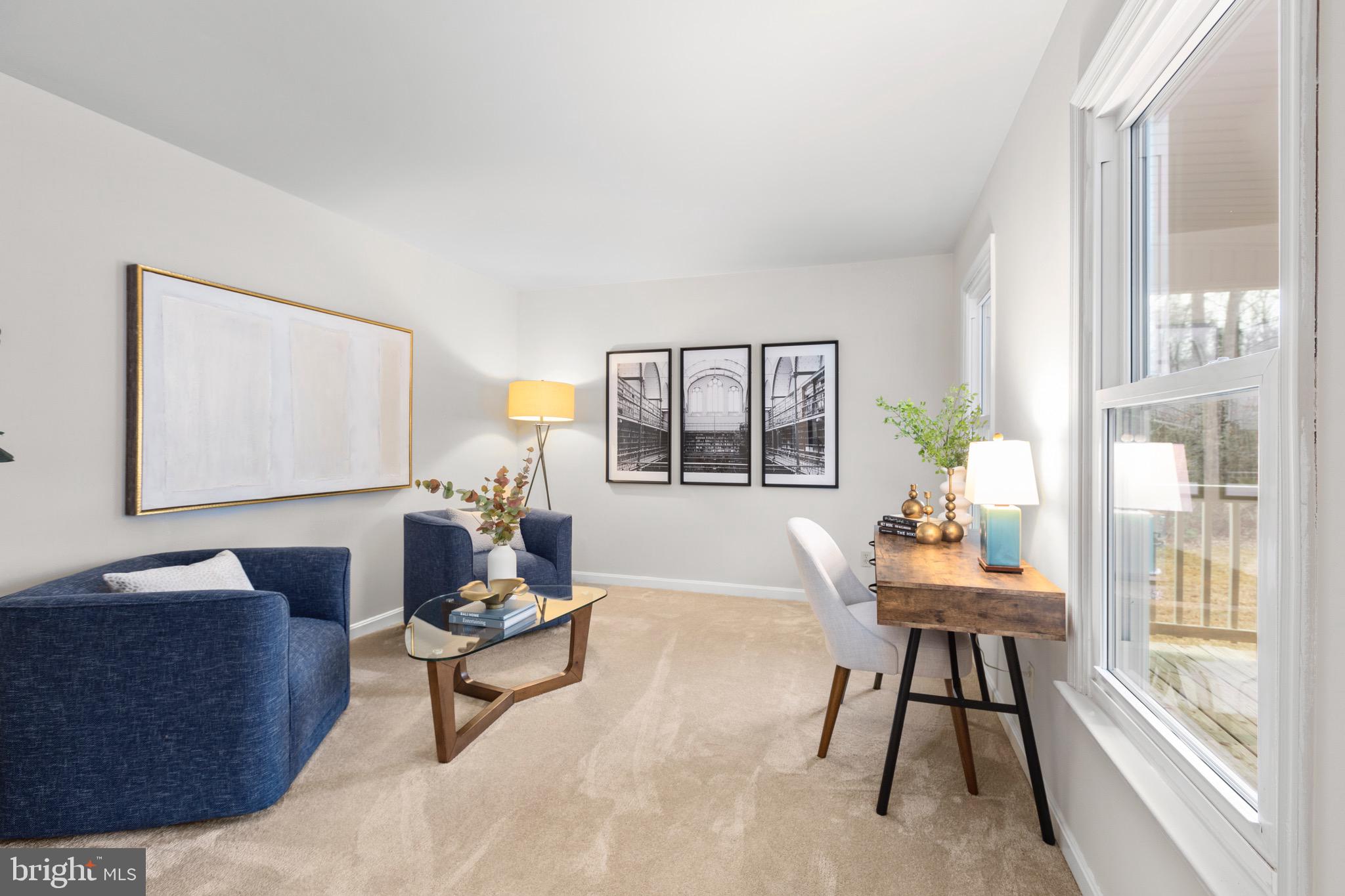 SIX LAKES WEST - Residential