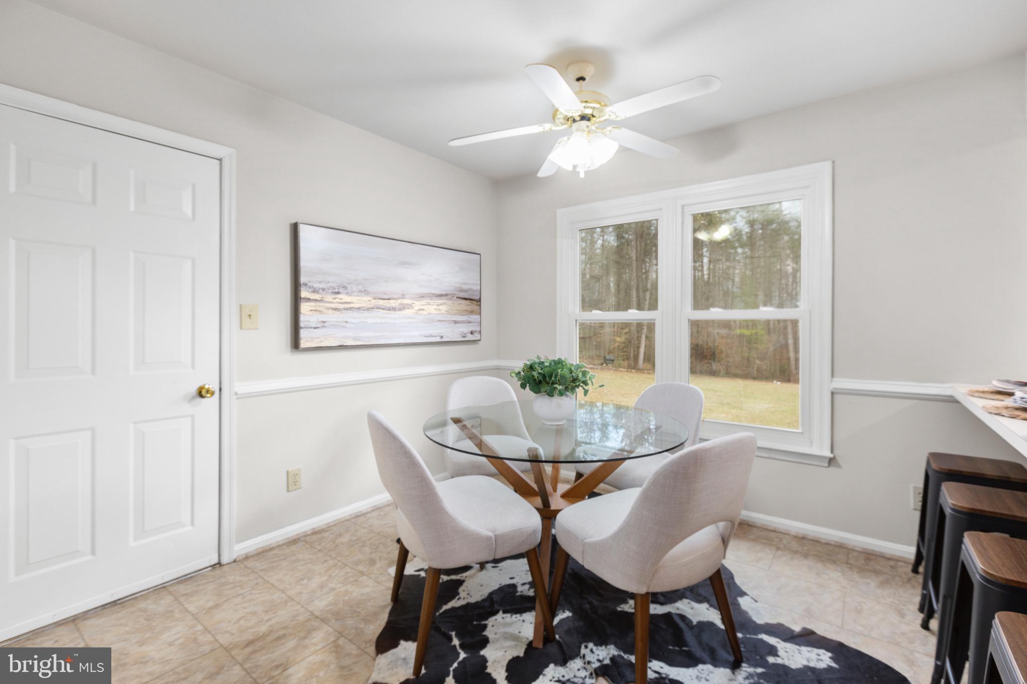 SIX LAKES WEST - Residential