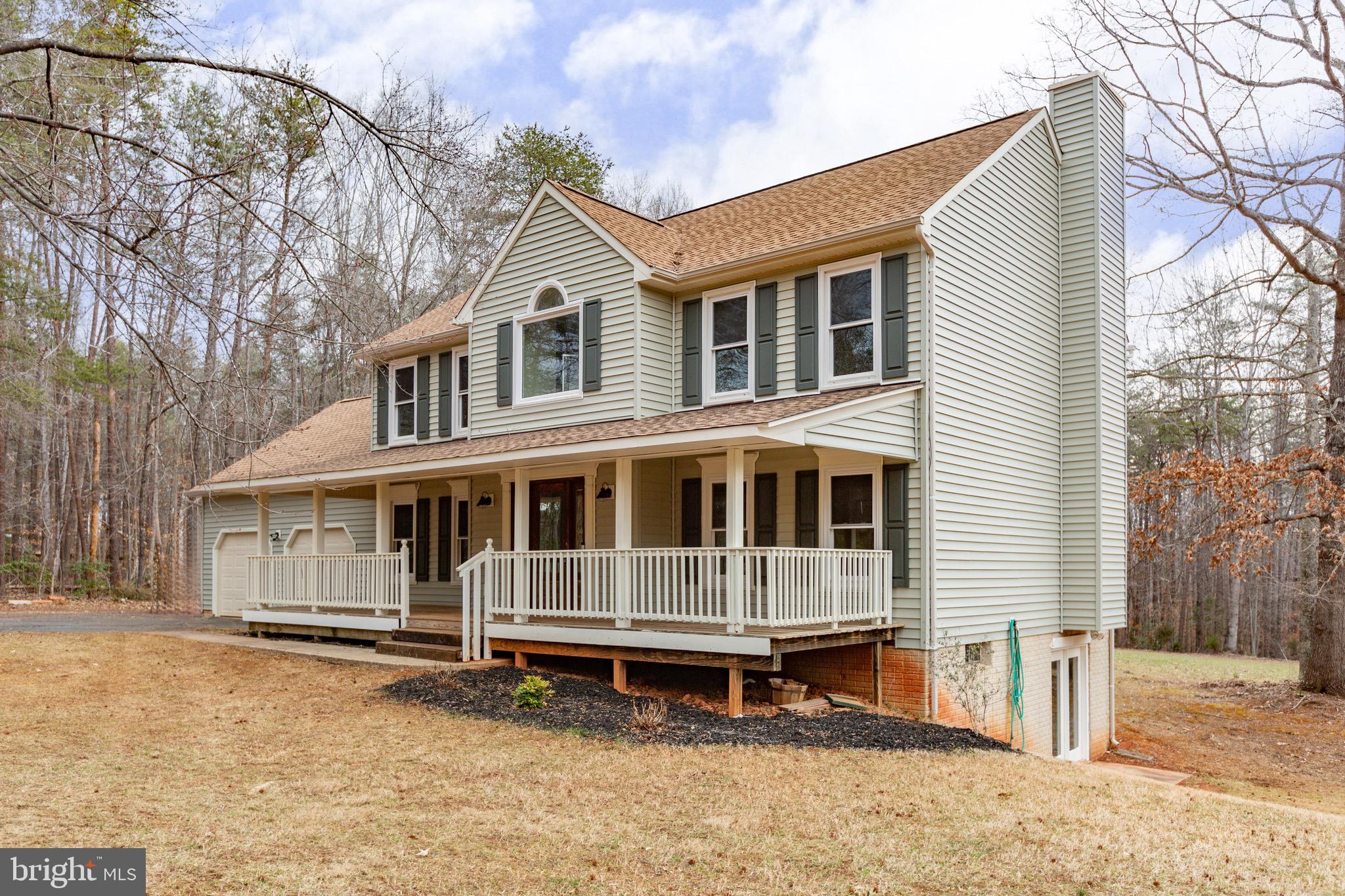 SIX LAKES WEST - Residential