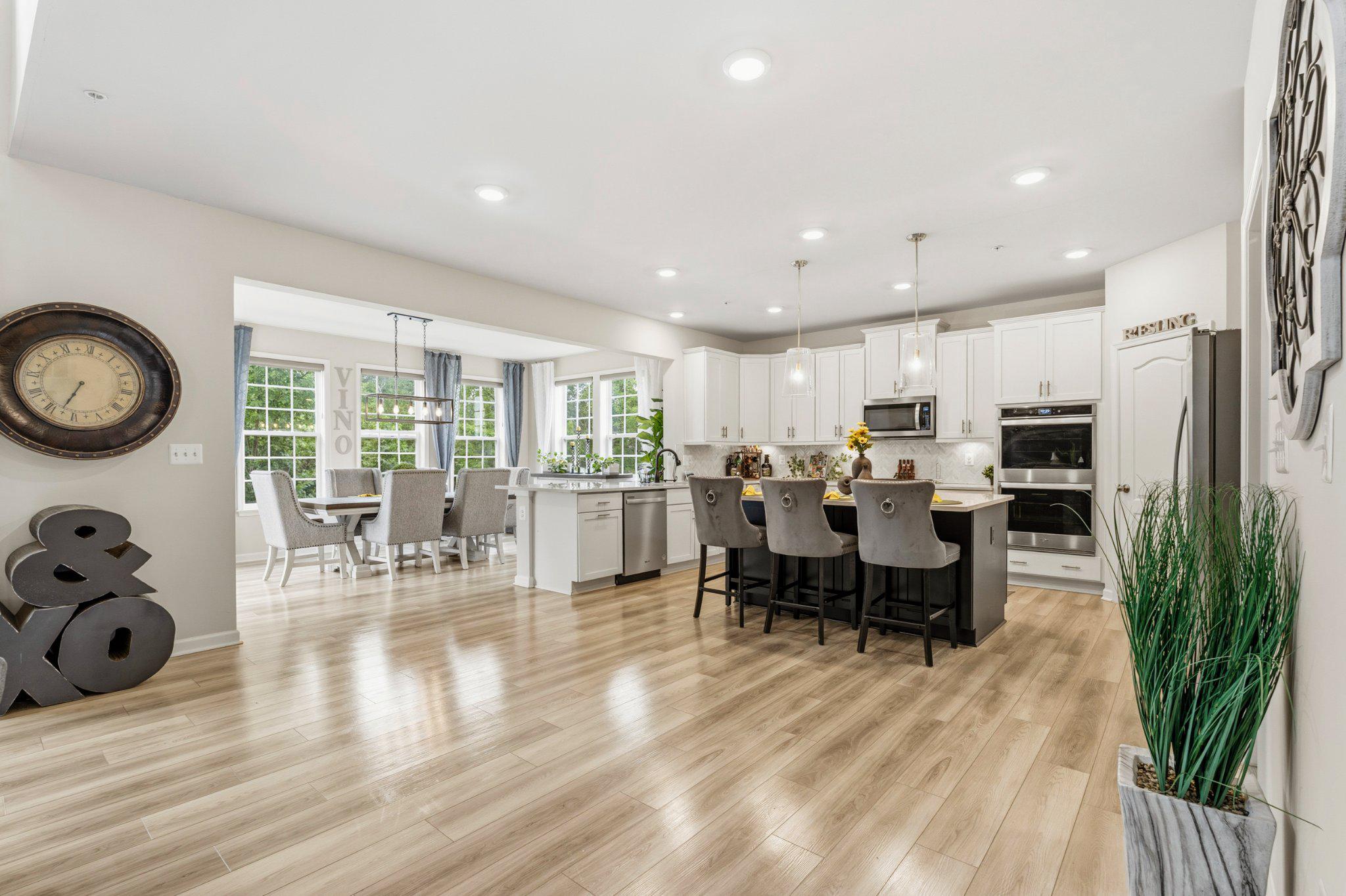 SPRING RIDGE - Residential