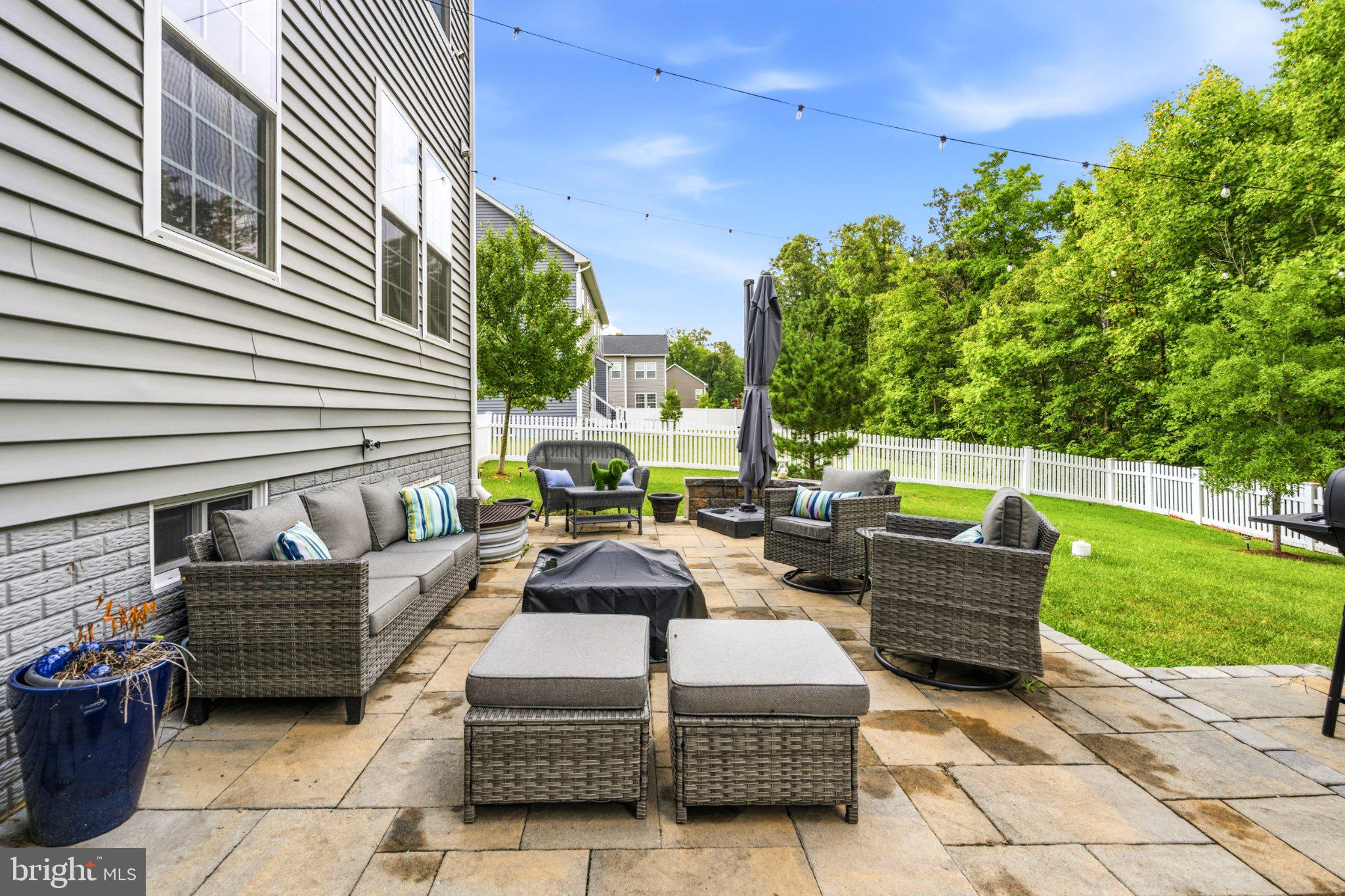SPRING RIDGE - Residential