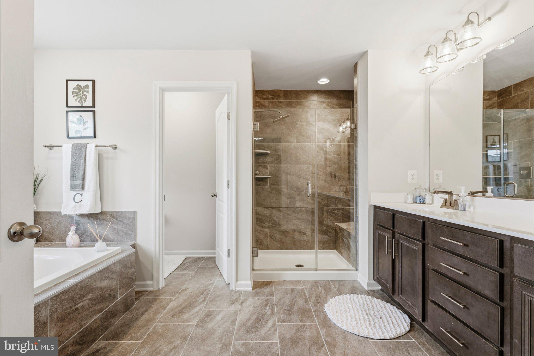 SPRING RIDGE - Residential