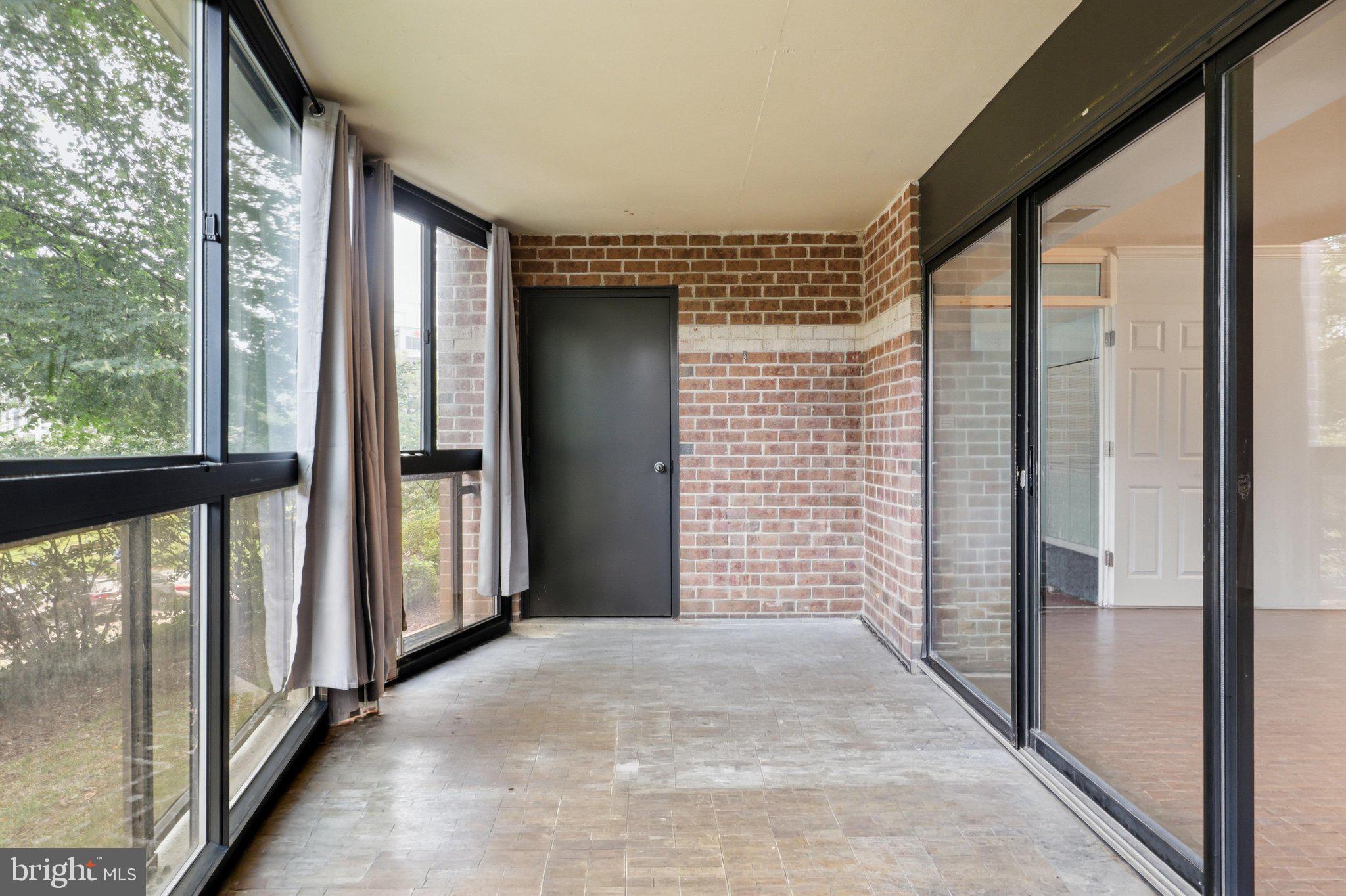 ROTONDA - Residential