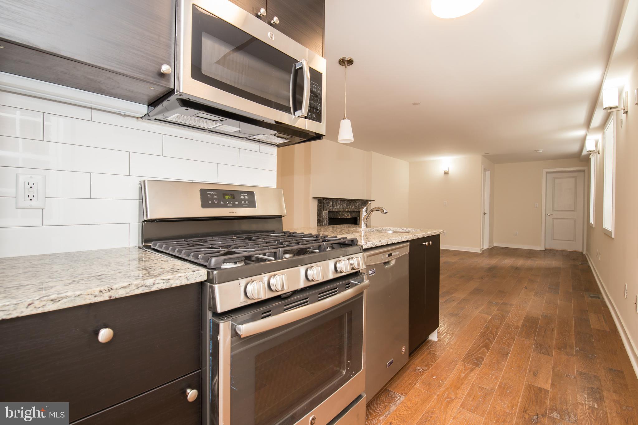 SOCIETY HILL - Residential Lease