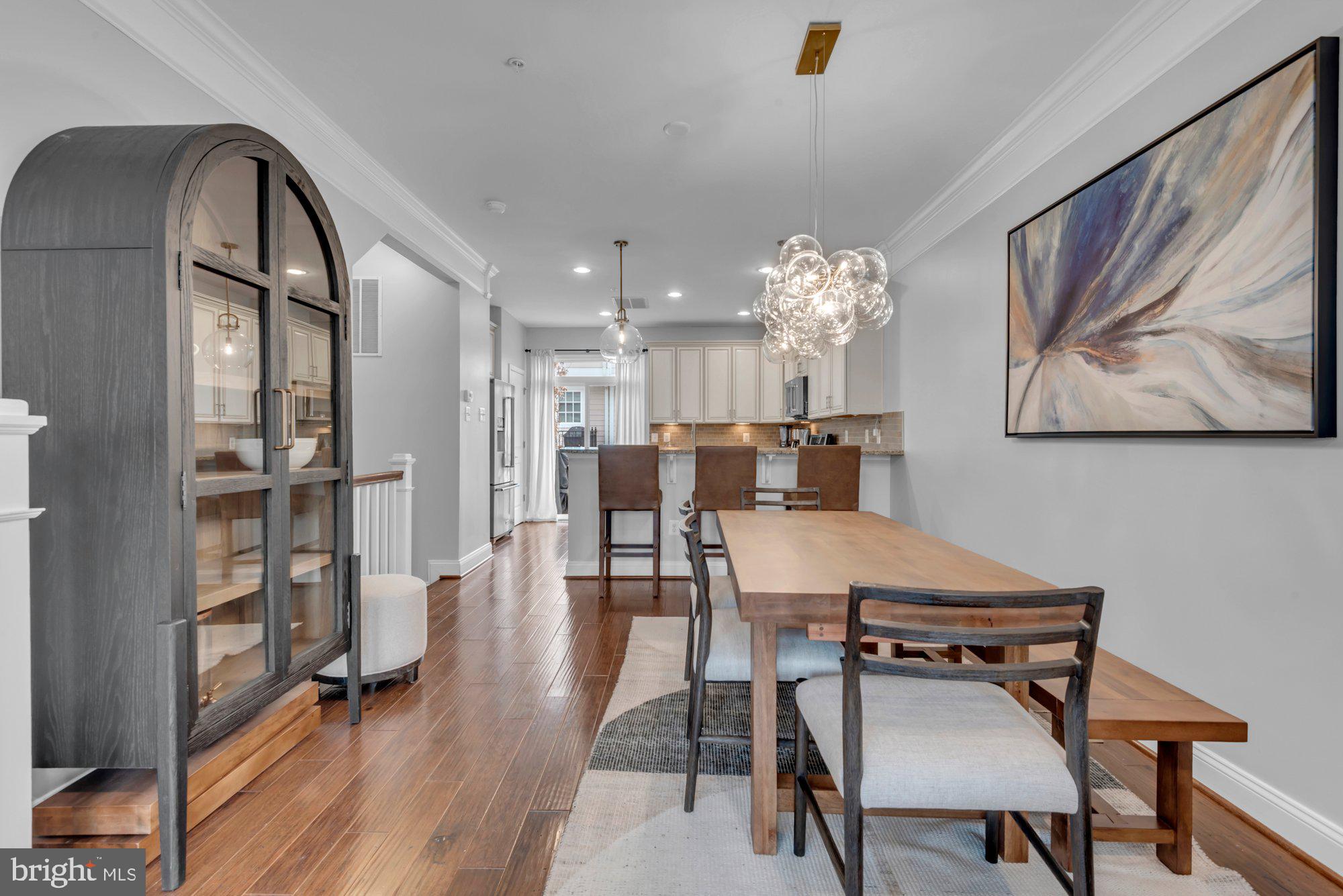 UPTOWN AT MURRAY HILL - Residential