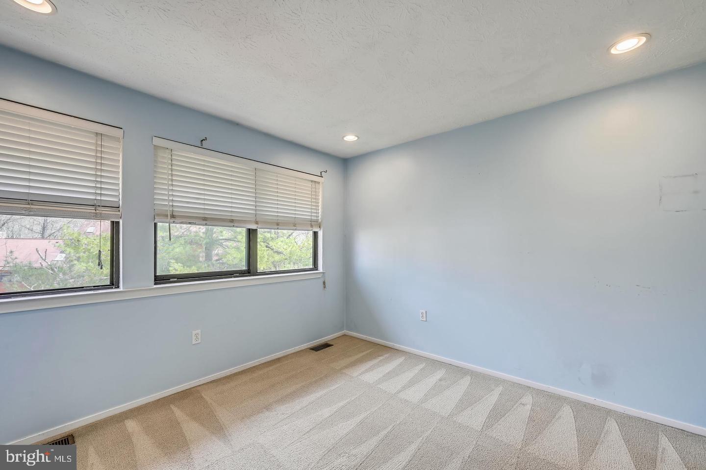 PINES AT DICKINSON CONDOMINIUM - Residential