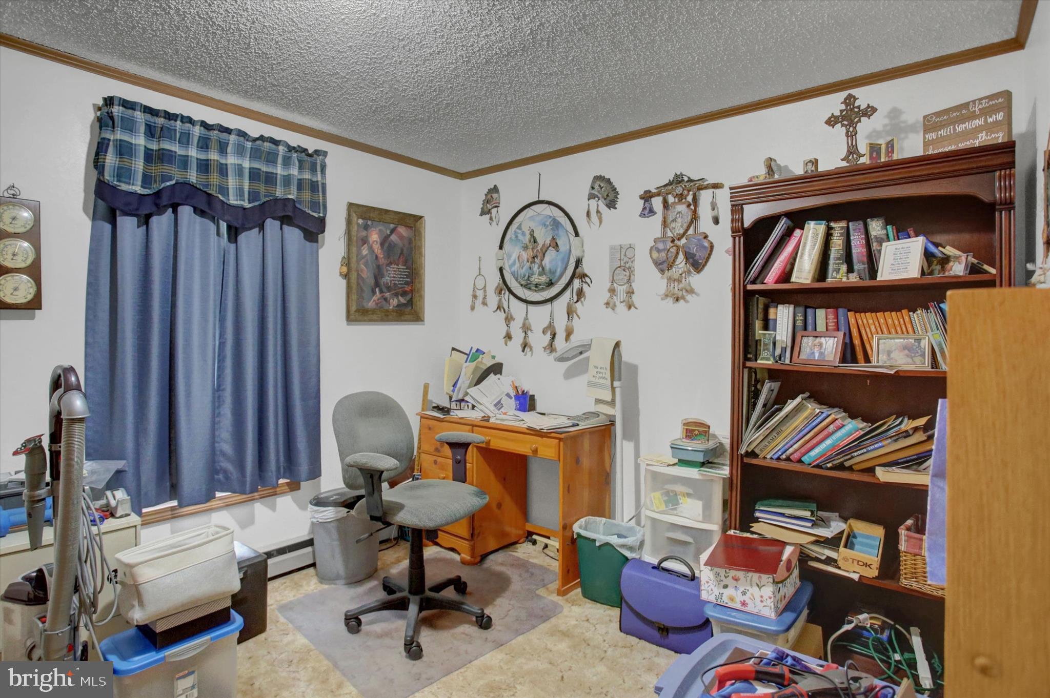 COLONIAL ESTATES - Residential